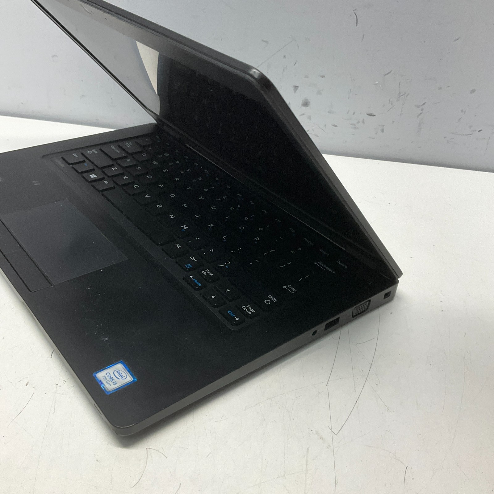 Dell Latitude 5480 Core I5 7th Gen Laptop FOR PARTS ONLY BROKEN LCD AS IS