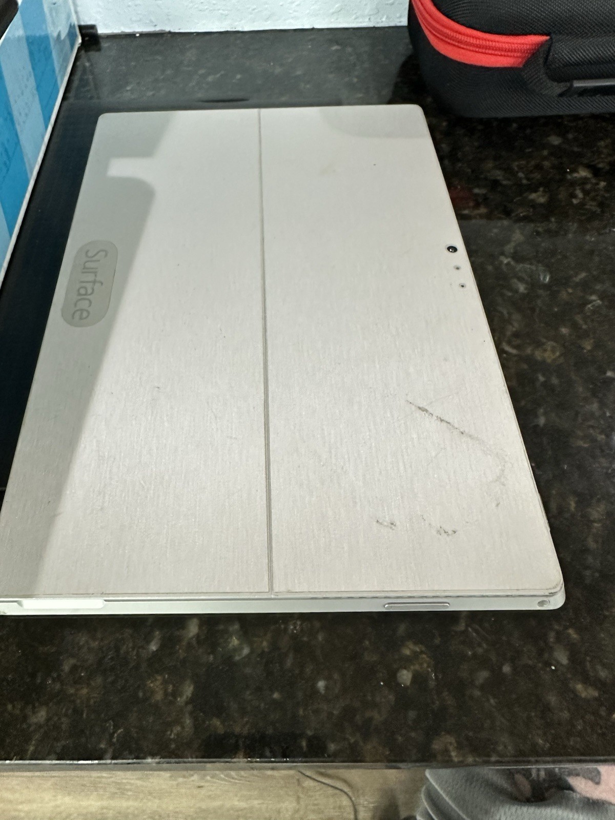 Microsoft Surface Pro 3 12 inch (256GB, Intel Core i5 4th Gen., 1.9GHz, 8GB)…
