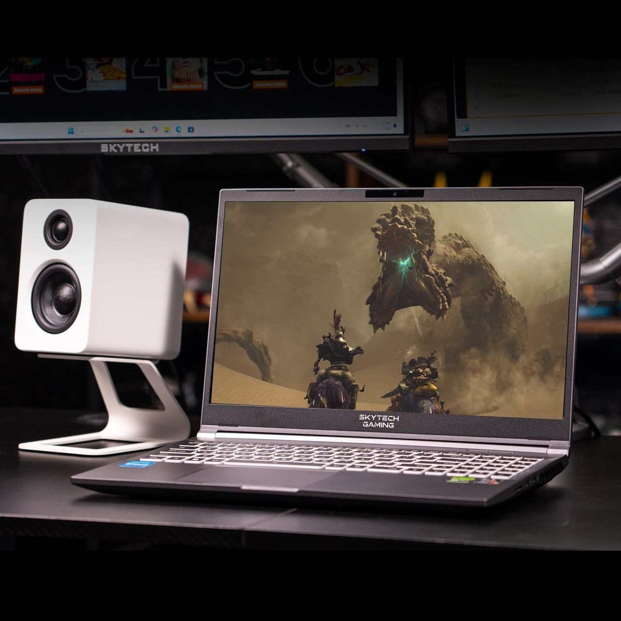 Skytech Gaming Lumi Gaming Laptop: Ryzen 7 7435HS,RTX 4050, 1TB Gen4, 16GB-USED