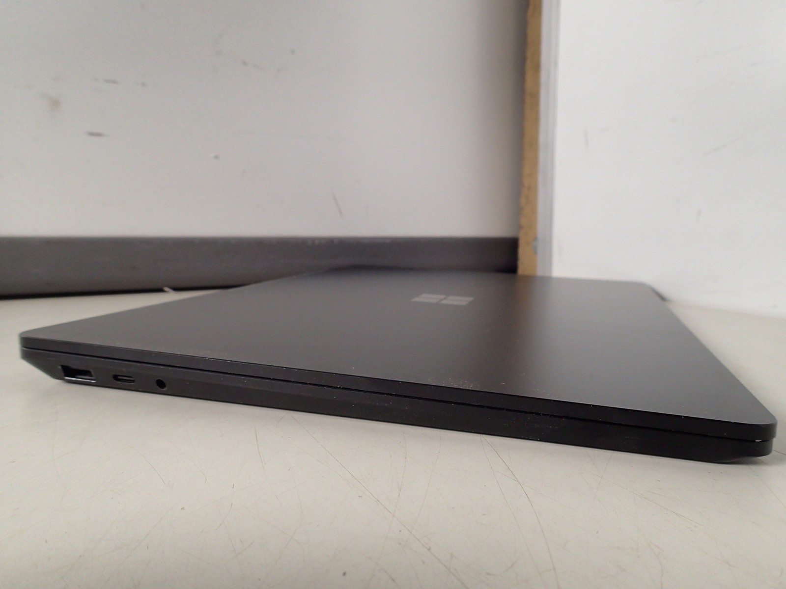 Microsoft Surface Laptop 3 Intel i7 1065G7 1.30GHz 16GB RAM 512GB M.2 Win 11 Pro