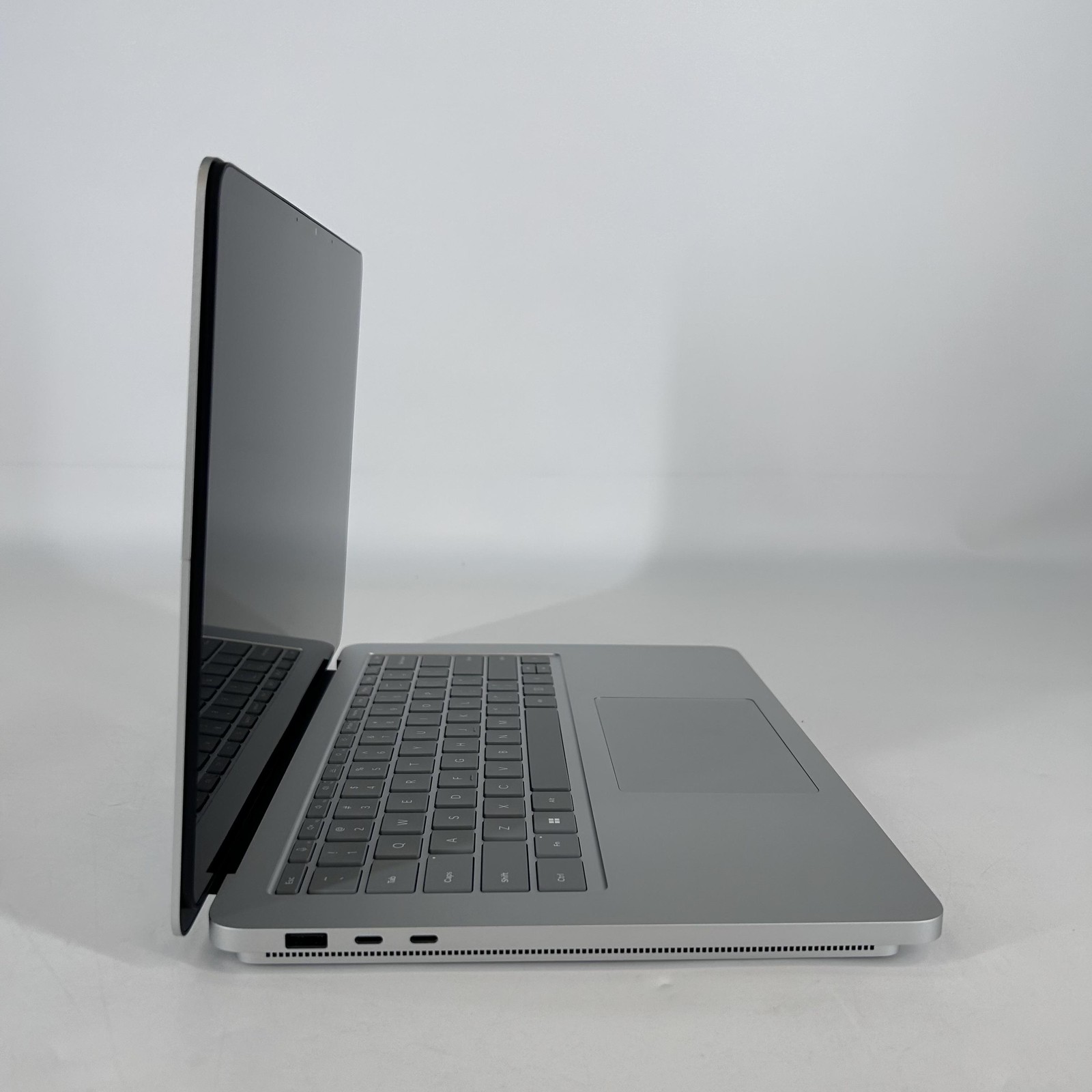 Microsoft Surface Laptop Studio 2 14.4 2K TOUCH i7-13800H 32GB 1TB RTX 2000 Ada
