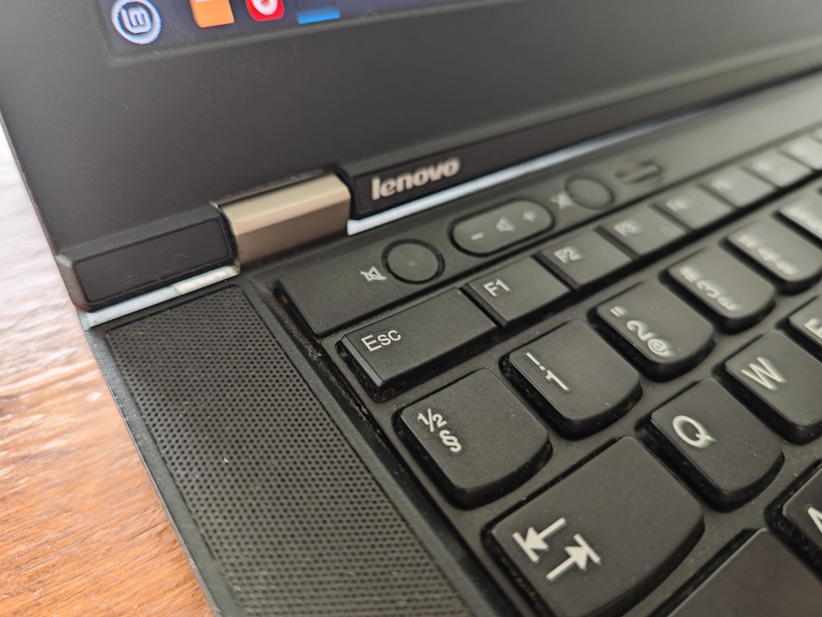 Lenovo Thinkpad T430s Laptop – 120gb SSD, 8gb RAM, Linux
