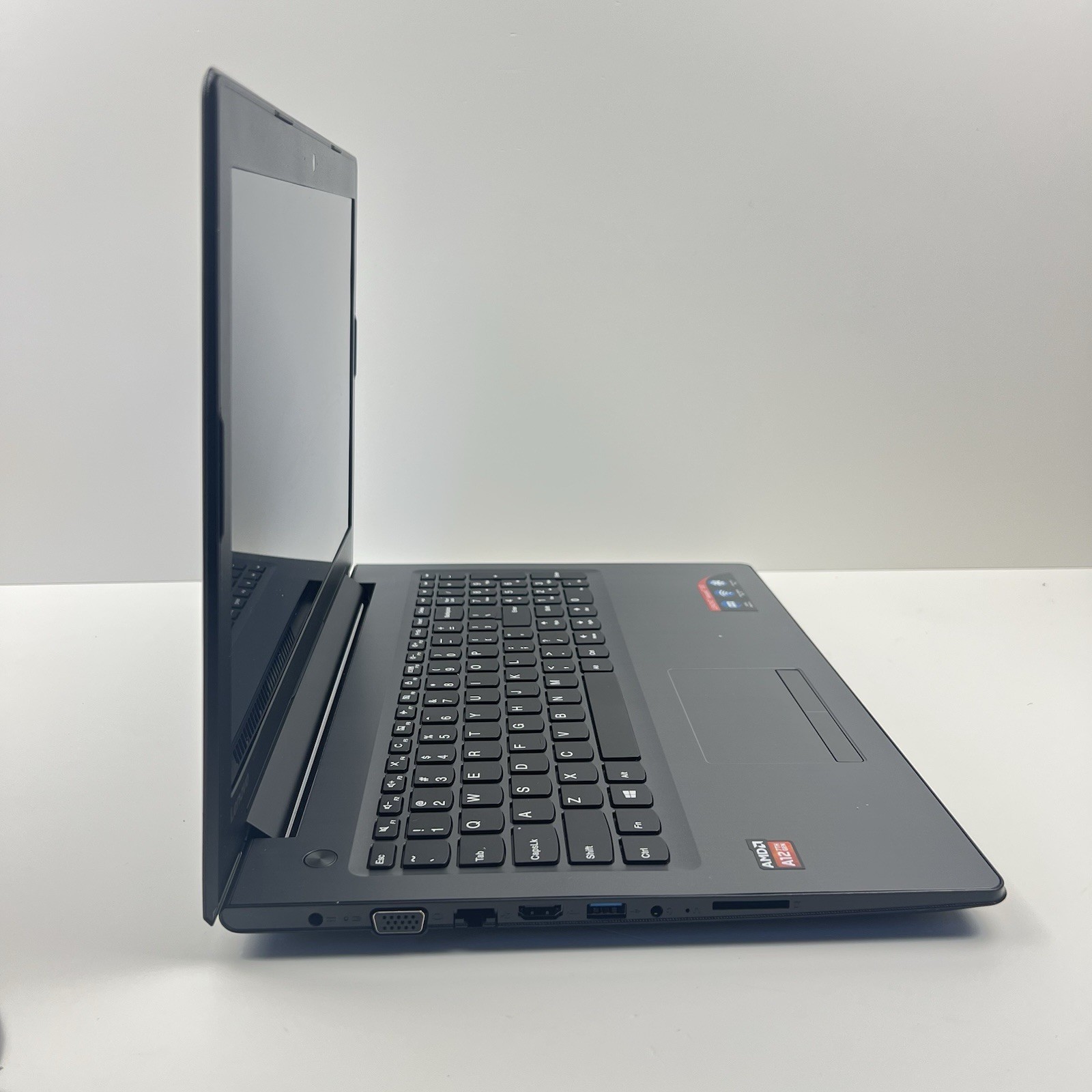 Lenovo Ideapad 310-15ABR 15.6″ AMD A12-9700P Radeon R7 4GB RAM 1 TB HDD Win 11P