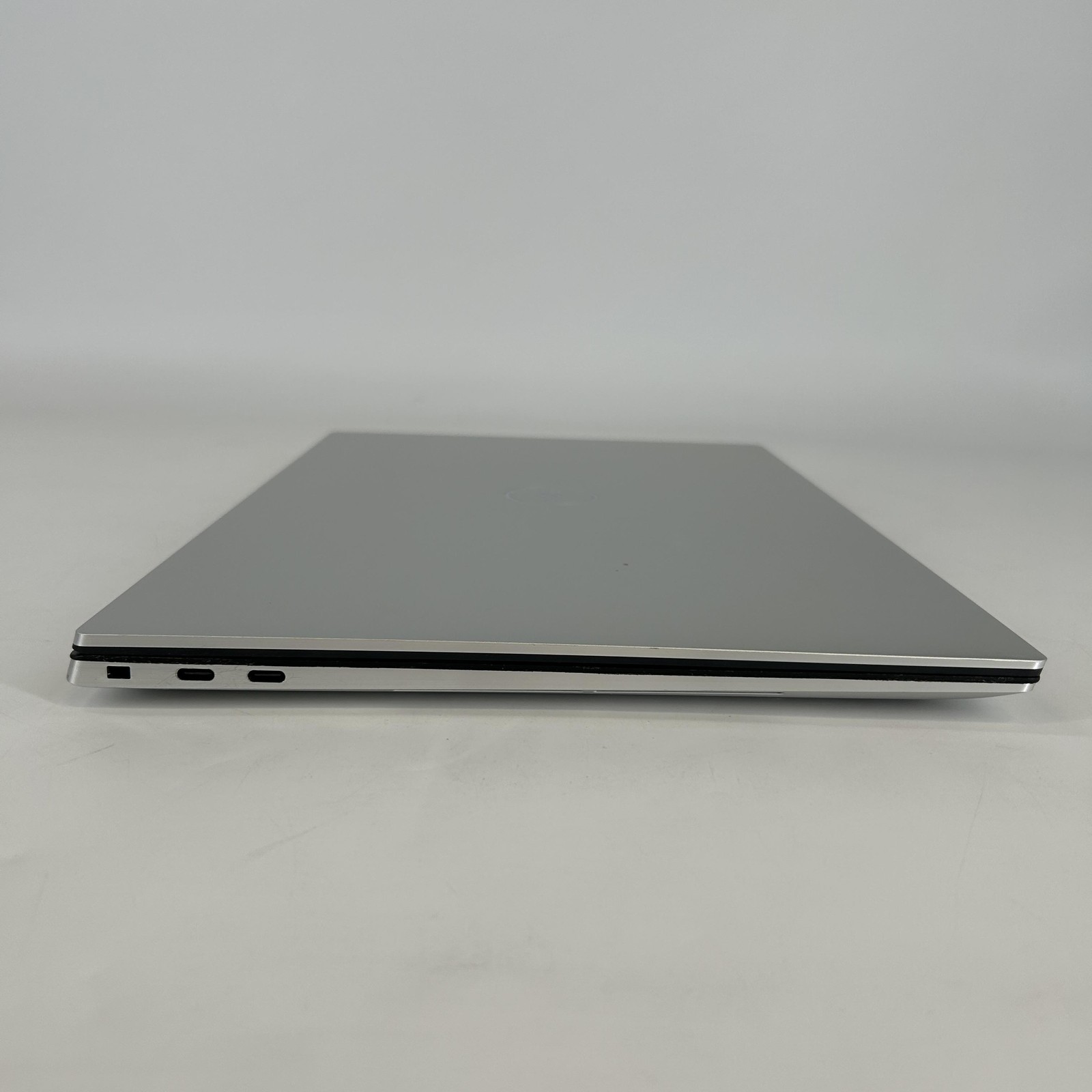 Dell XPS 15 9510 FHD+ i9-11900H 2.50GHz 16GB 1TB SSD RTX 3050 Ti Very Good
