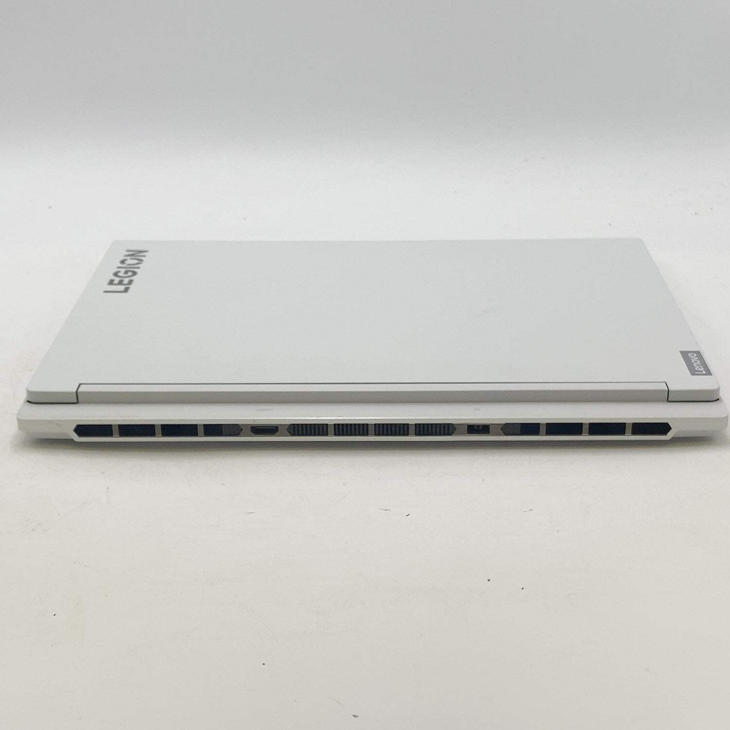 Legion 7i Gen 9 16″ I9-14900HX 2.2GHz 32GB RAM 1TB SSD GeForce RTX 4070