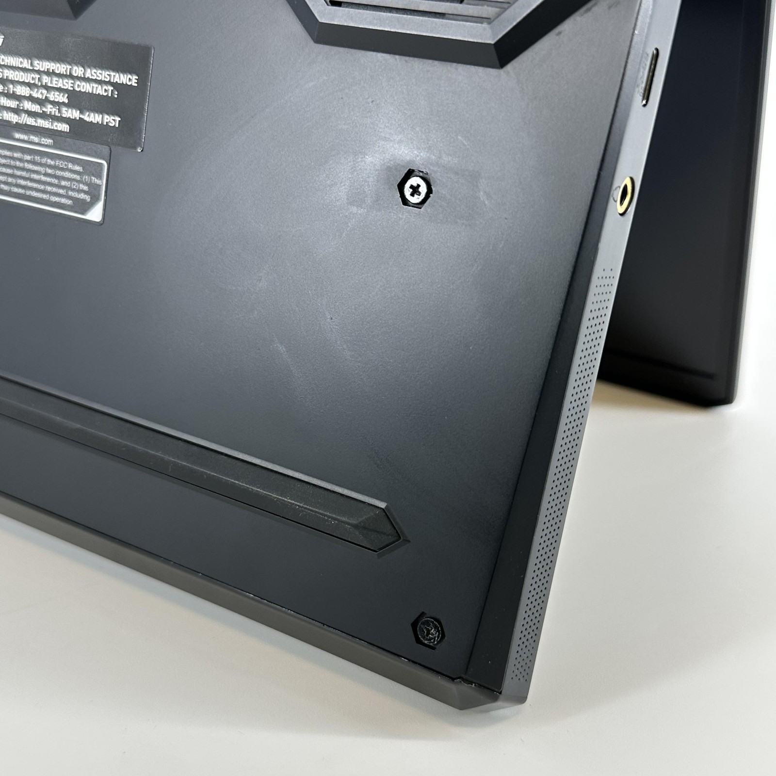 MSI Raider GE66 15 240Hz FHD i7-10750H 2.60GHz 32GB 1TB RTX 2070 Super Blue Hue