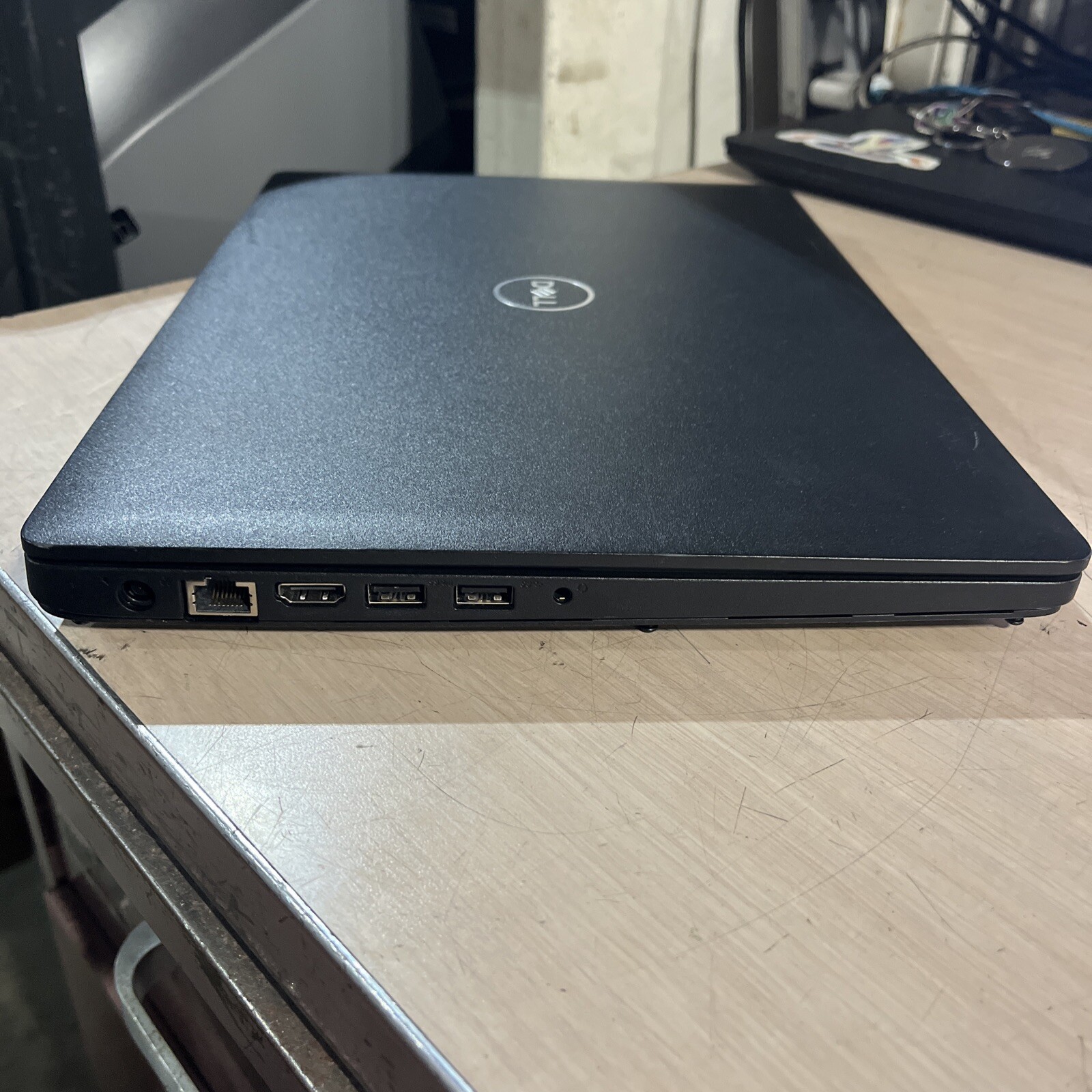 DELL LATITUDE 3480 INTEL CORE I3-6006U 2.00GHZ 8GB RAM NO HD ,
