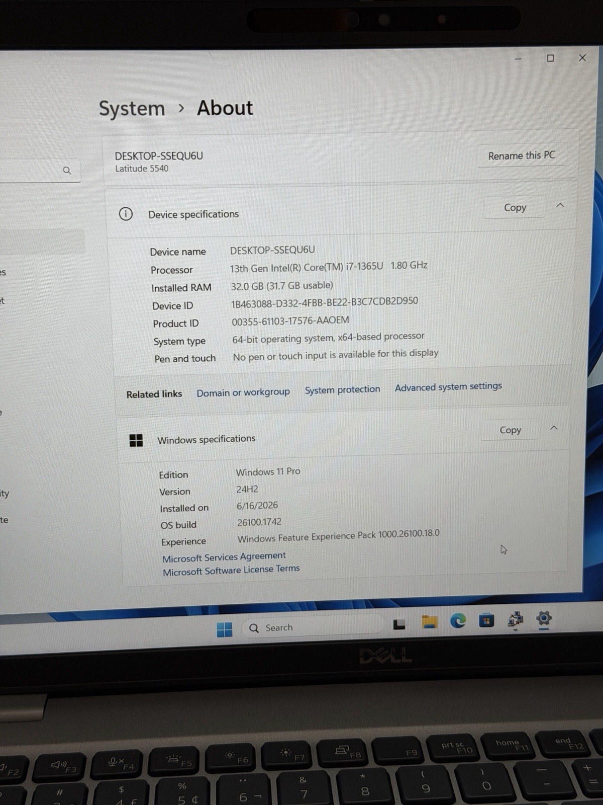 Dell Latitude 5540 15.6″ i7-1365U 1.8GHz 32GB RAM 512GB SSD