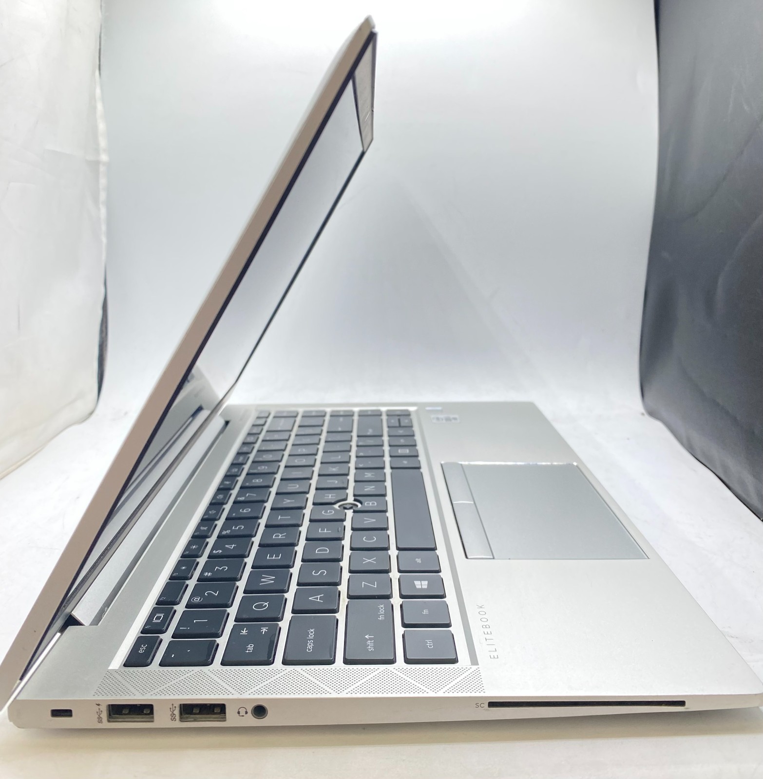 HP EliteBook 840 G8 14″ Touch Laptop Intel Core i5-1145G7 16GB RAM 256GB SSD
