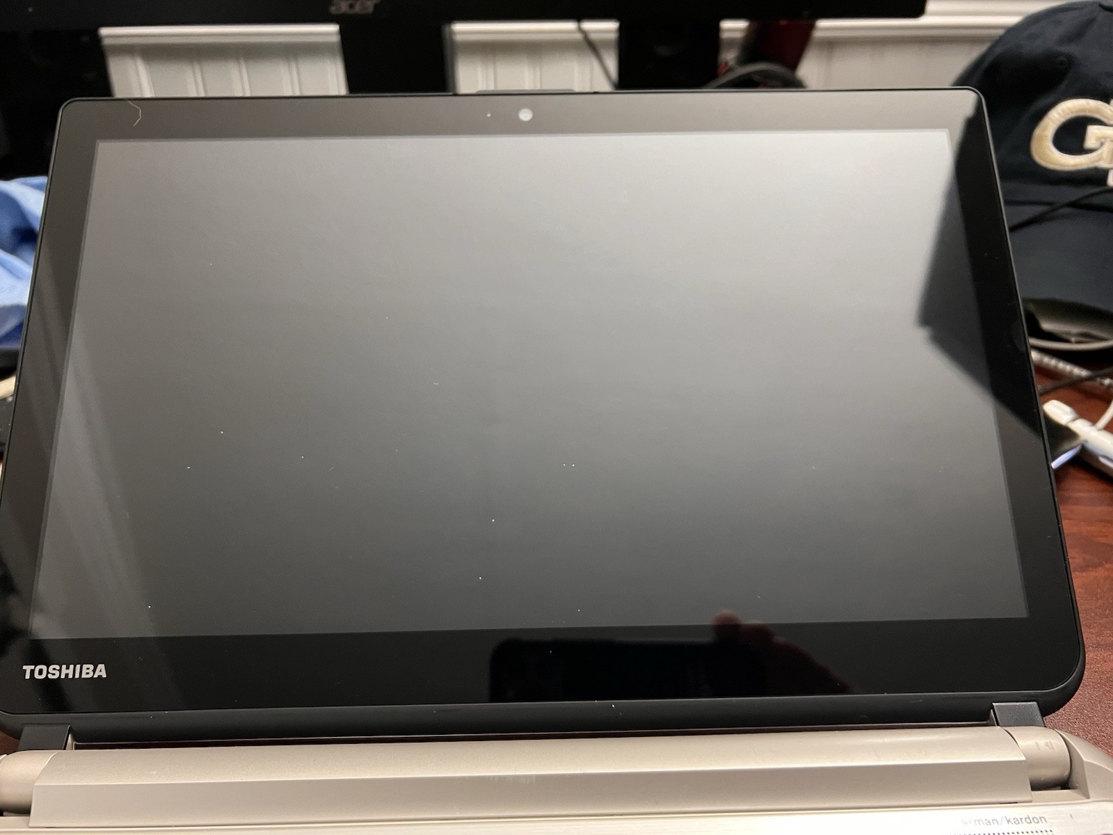 Toshiba Satellite laptop E45t-B4106 intel i5 for parts.