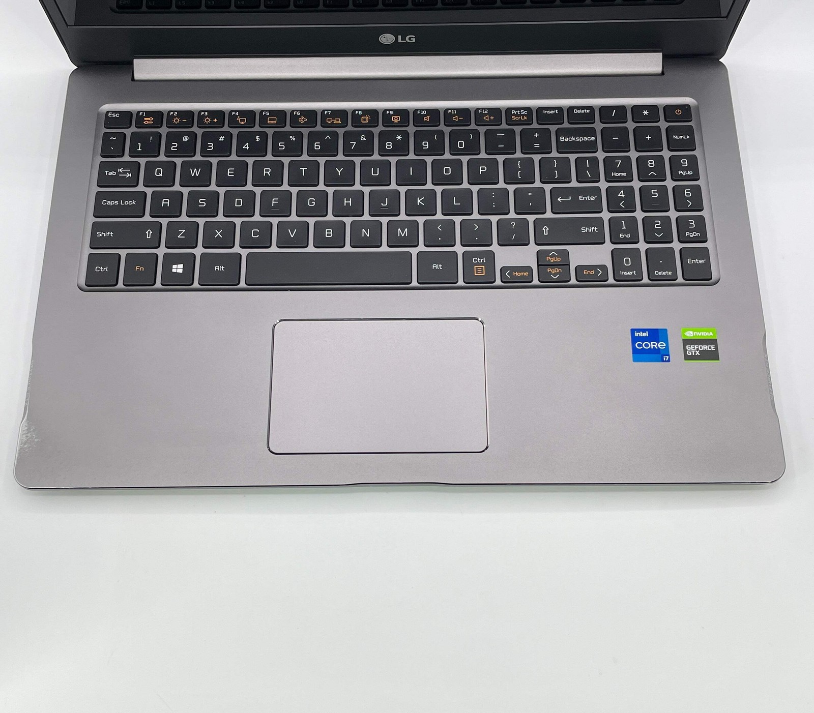 LG UltraPC 15 15U70P 15.6″ i7-1165G7 2.8GHz 16GB RAM 512GB SSD GeForce GTX 1650