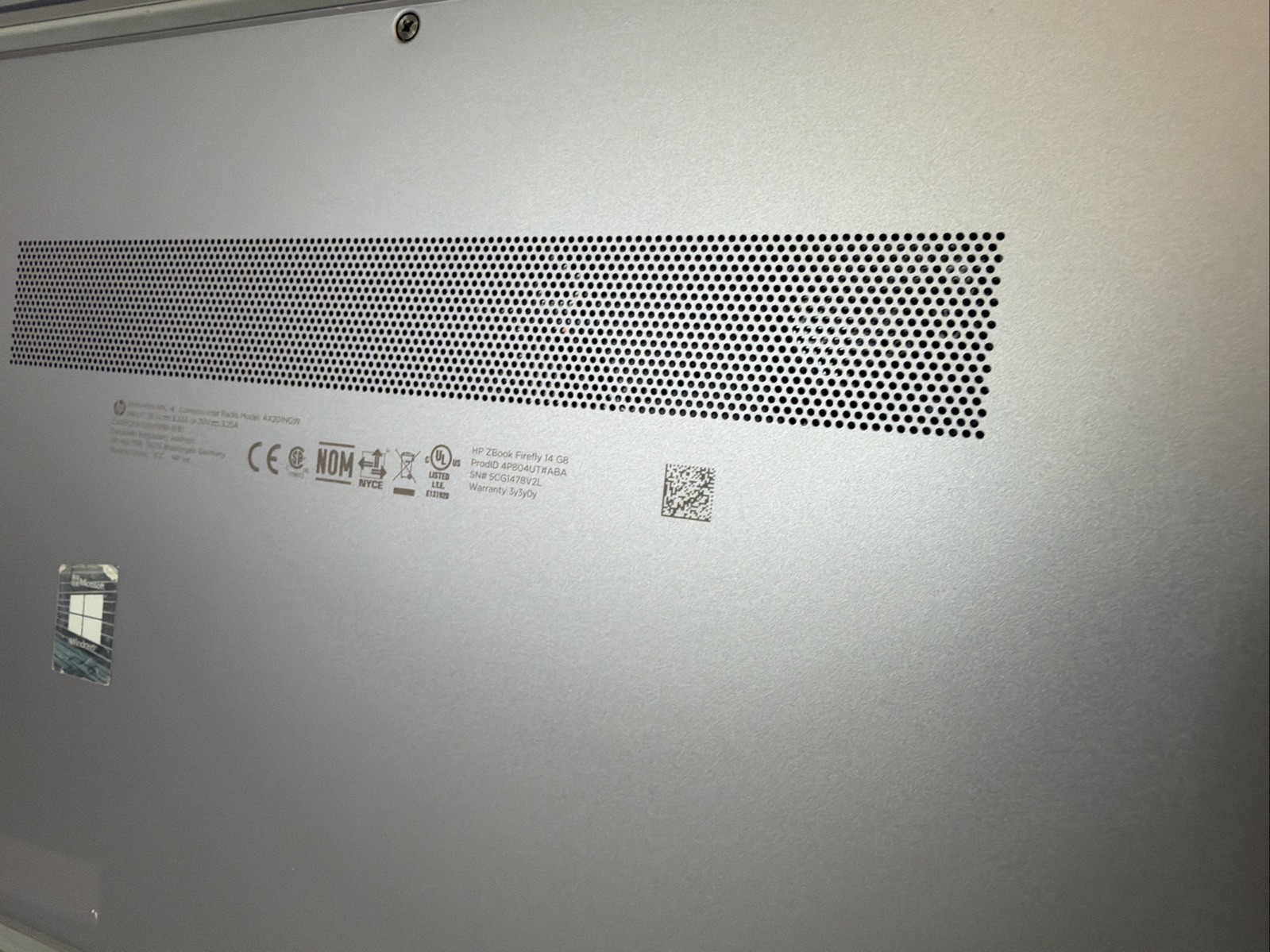 HP ZBook Firefly 14-inch G8 Core i5-1135G7@2.40GHz 16GB RAM NO SSD/OS Unit #5