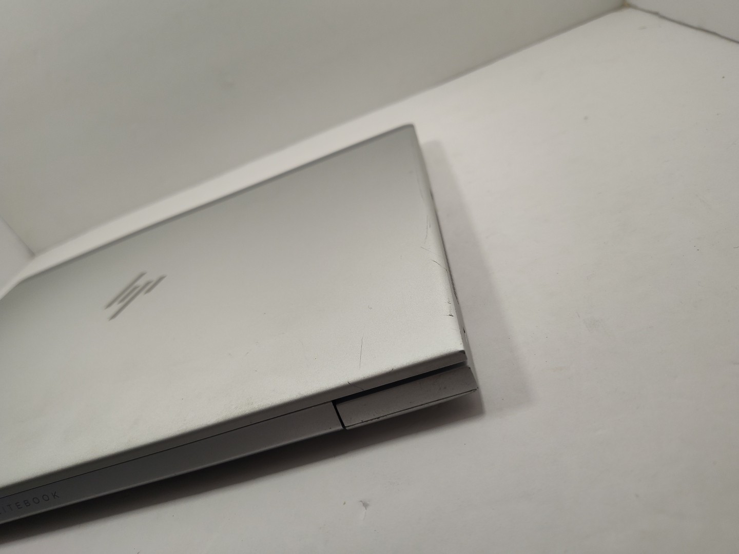 HP ELITEBOOK 840 G6 14″ Intel Core i5-8265U 1.60GHz 8GB RAM 238GB