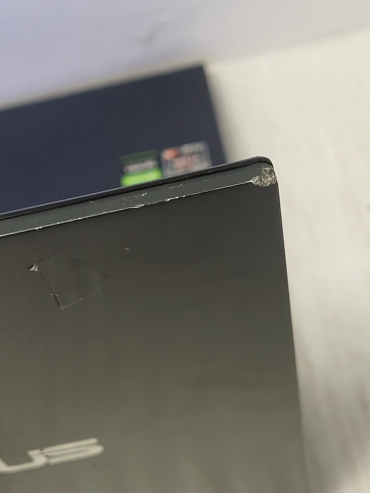 (N88291-1) Asus UM5500Q Laptop