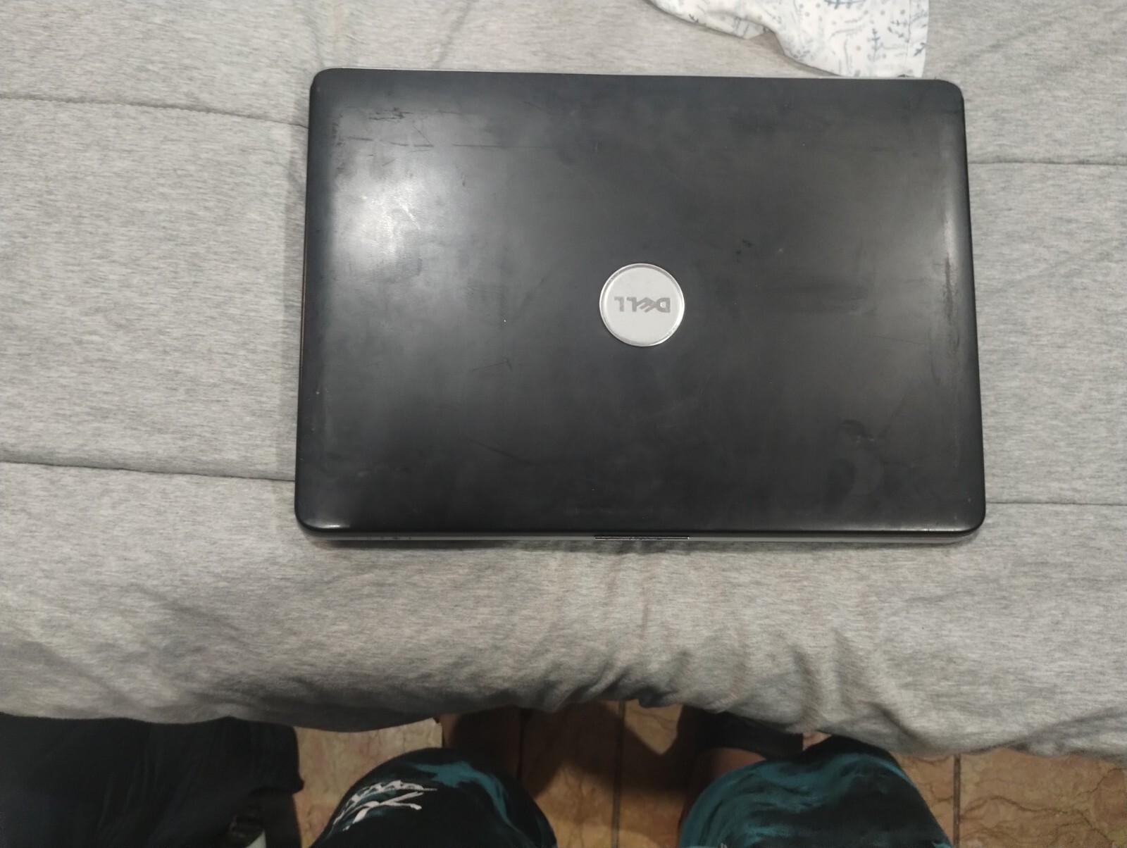 Dell Inspiron 6000 Laptop Intel 1.50Ghz, 512MB RAM, 40GB HDD Windows XP Pro Sp3