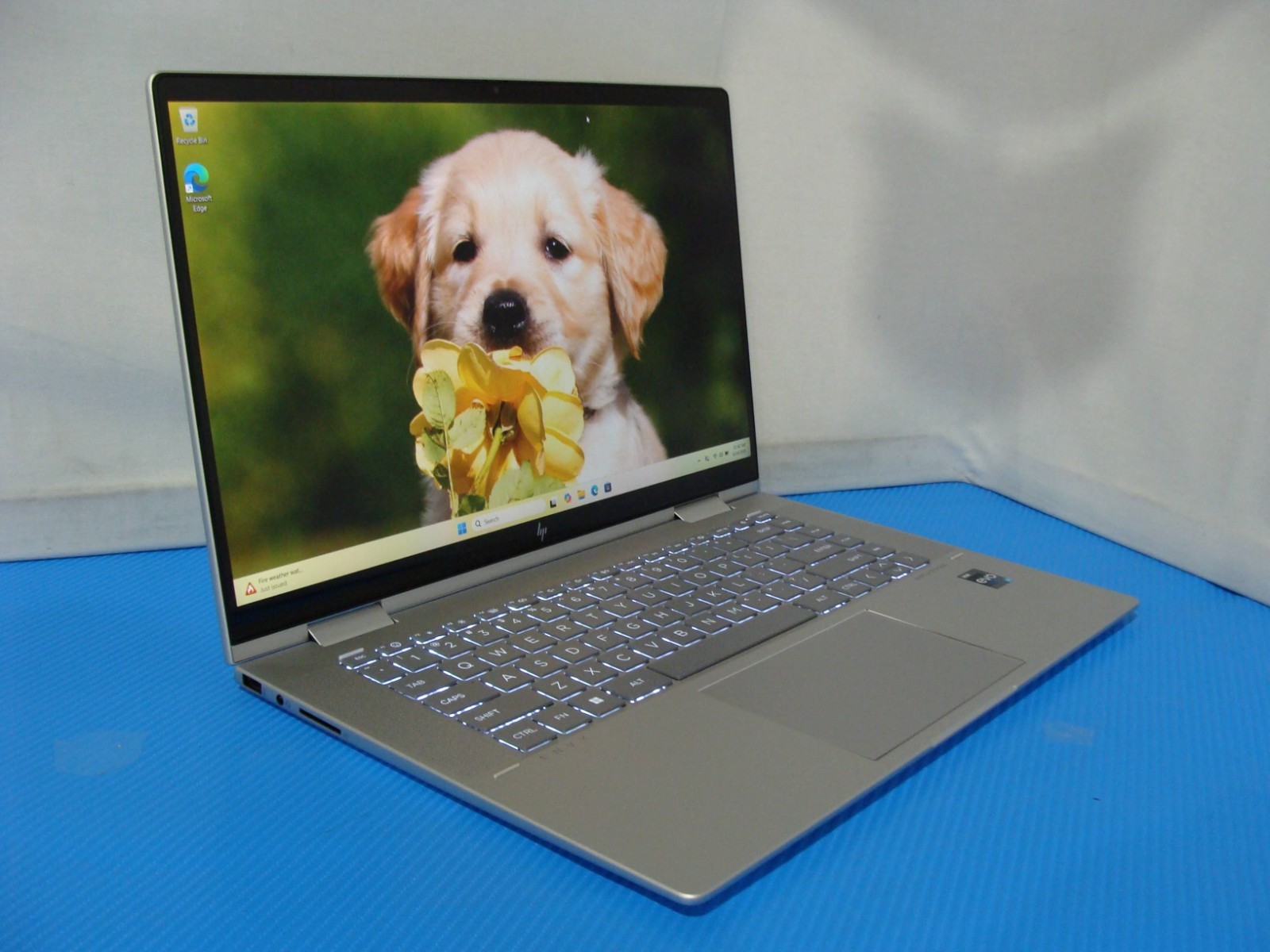 HP ENVY x360 15-fe0053dx 15,6″FHD TOUCH i7-1335U 1.7GHz 16GB 512GB 96% Batt W11H