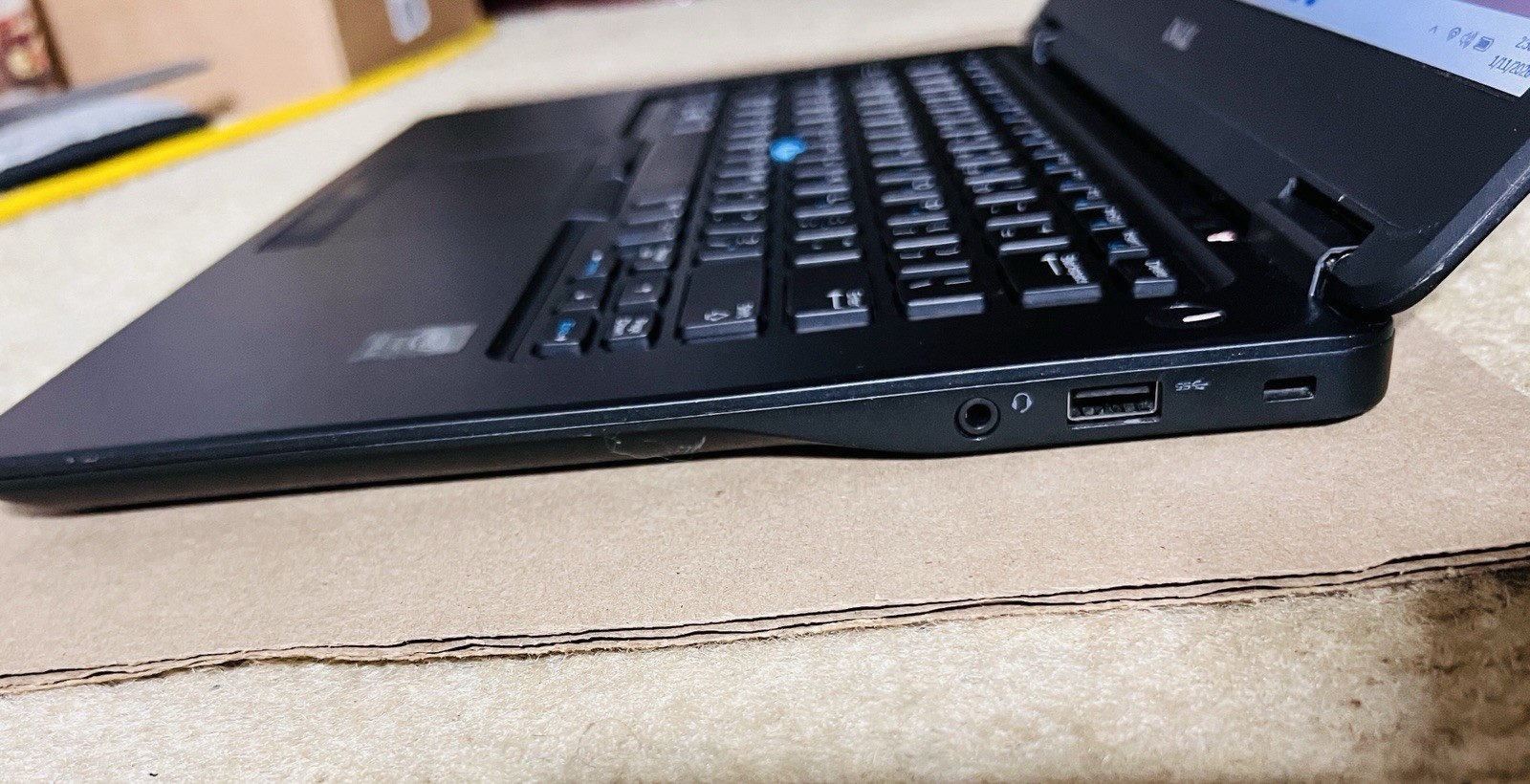 Dell Latitude E7450,8G,i5,256GB SSD, Latest Version Of Win11 Pro,25H2
