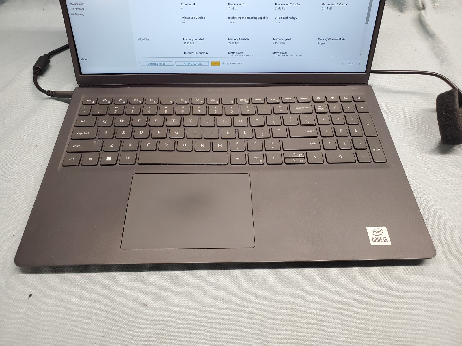 Dell Inspiron 15 3511 i5 1035G1 1.00GHz/ 8GB/ NO SSD 1920×1080 #2809