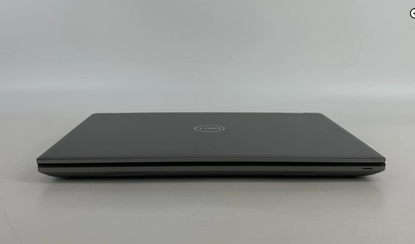Dell Precision 7680 16″ | i9-13950HX | RTX 4090 16GB | 64GB DDR5 SO-DIMM | 512GB