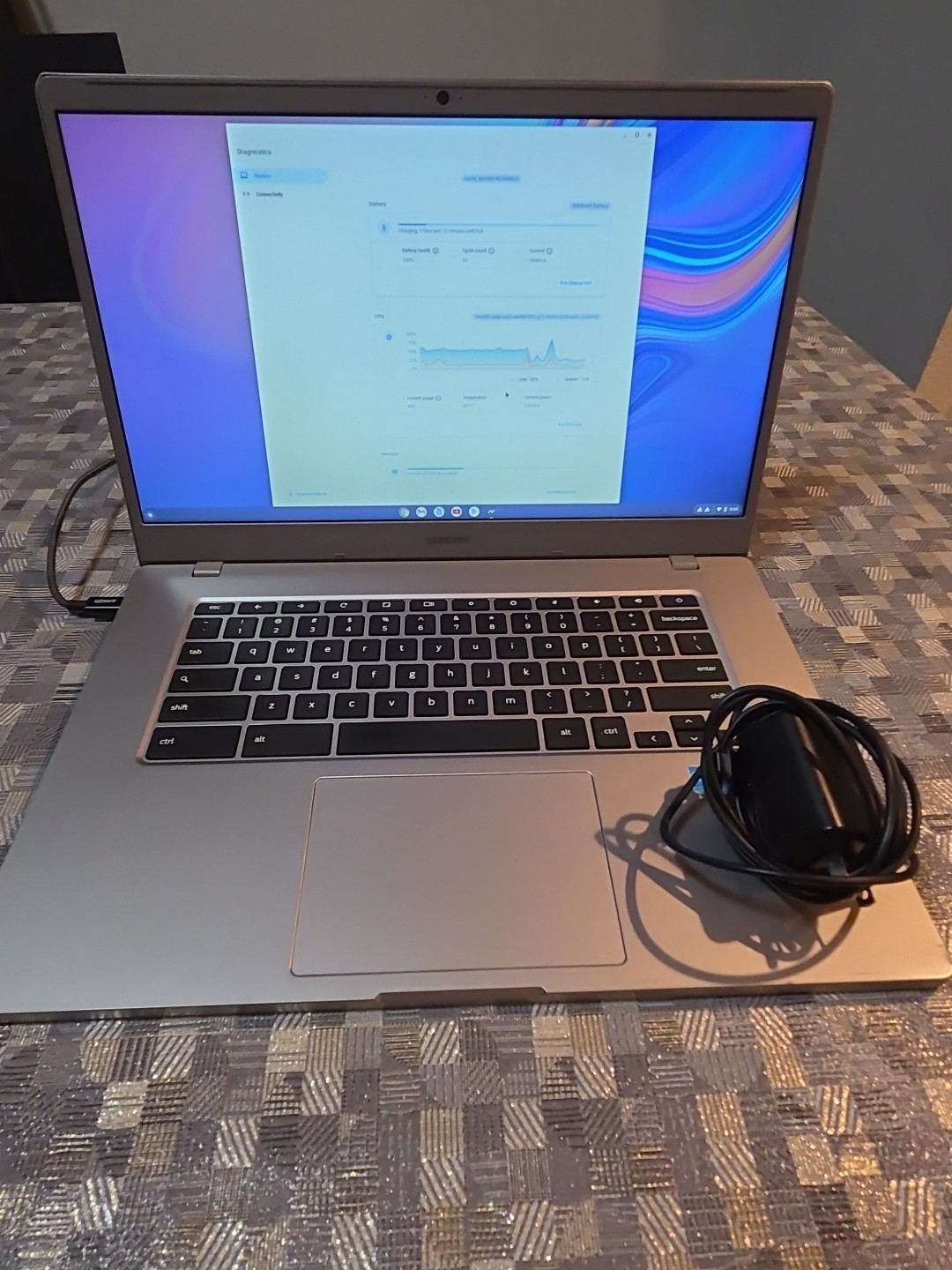 Samsung Chromebook 15.6″ 64GB, Intel Celeron N4000, 4GB Silver XE350XBA- Used