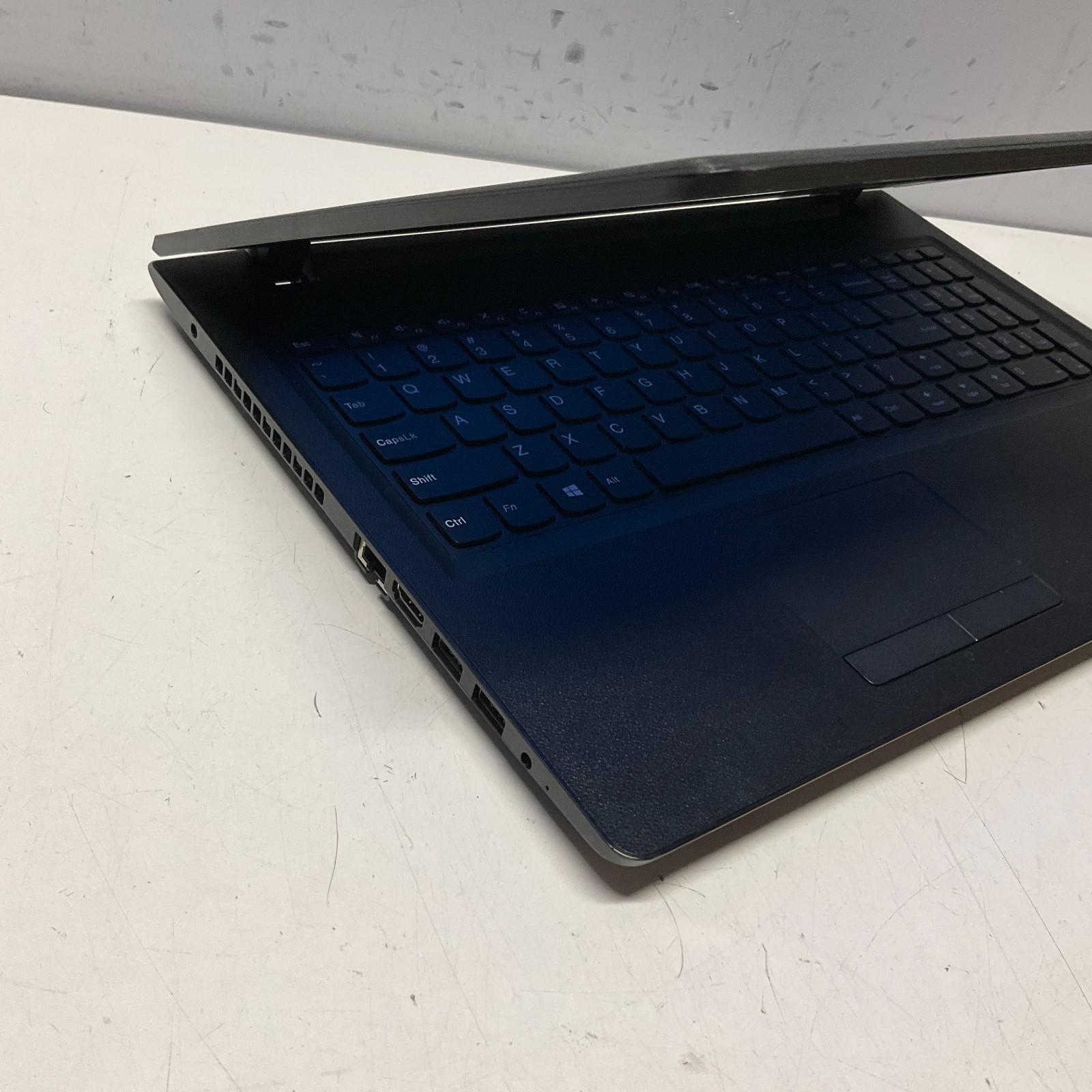 Lenovo IdeaPad 110-15ISK 80UD Quad i3-6100U 2.30GHz 6GB 1TB HDD Windows 10 Pro