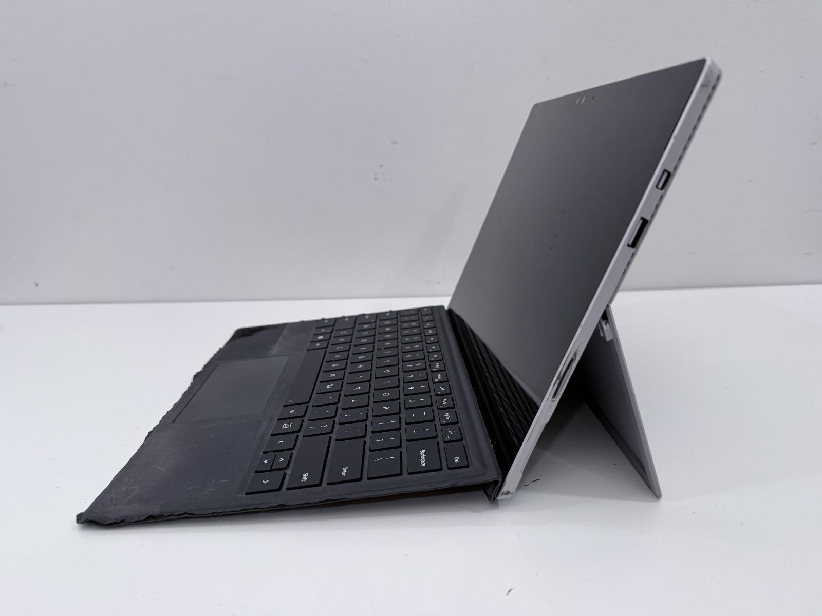 Microsoft Surface Pro 4 i7-6650U CPU @ 2.20GHz 16 GB RAM 256 GB Win 10 Pro #3
