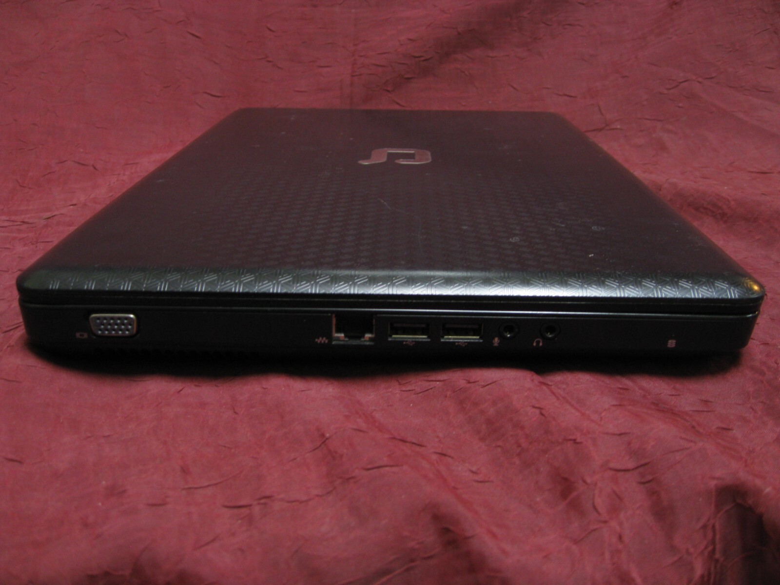 HP Compaq Presario CQ62 Laptop Celeron 900 @2.2GHz 2GB RAM – NO HD – NO OS