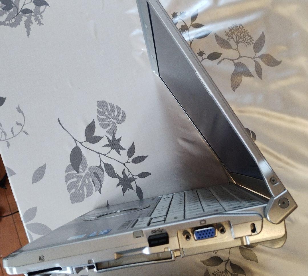 Panasonic Let’s note CF-S10 Intel Core i5 2520M RAM 4GB USED