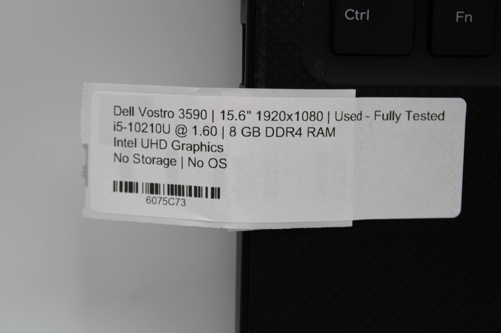 Dell Vostro 3590 i5-10210U @ 1.6 GHz 8GB DDR4 No SSD No OS