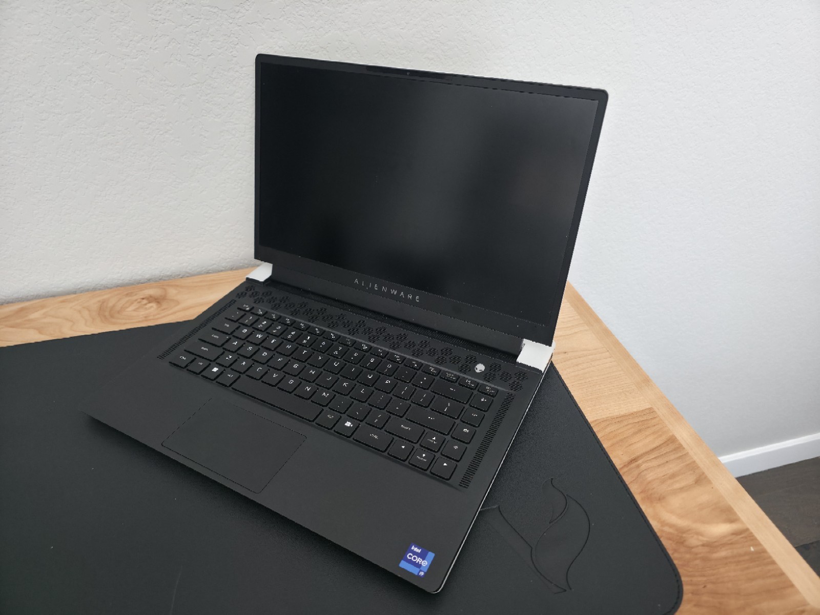 Alienware X15 R2 Laptop 15.6 I9-32GB RAM RTX3080 Ti 500Gb SSD Read