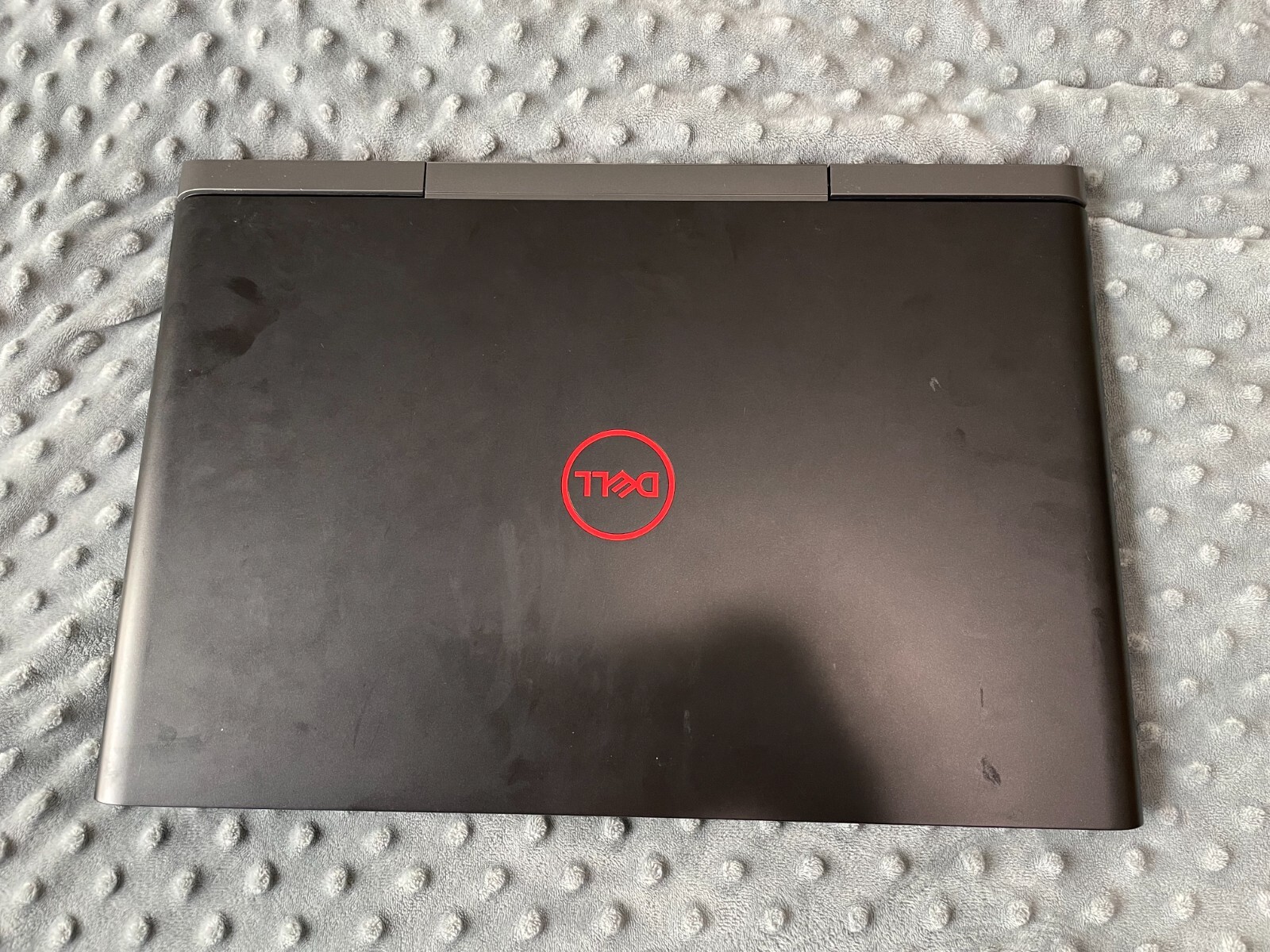 Dell Inspiron 15 7577 15.6″ i5 7300HQ, 16GB DDR4, GTX 1060
