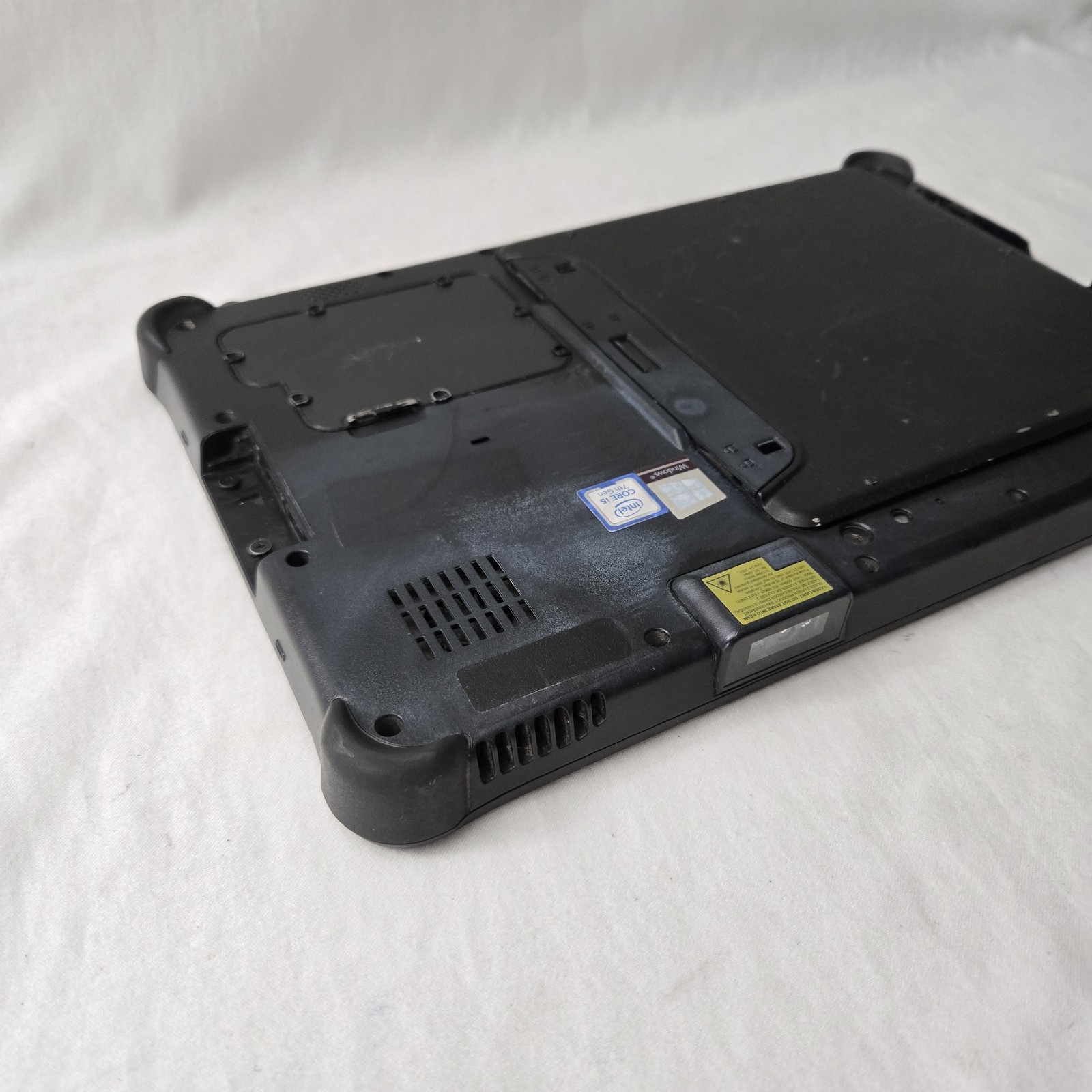 GETAC F110 G4 Rugged Tablet i5-7200U 2.50GHZ 128GB SSD 8GB – Win11P 4G – READ