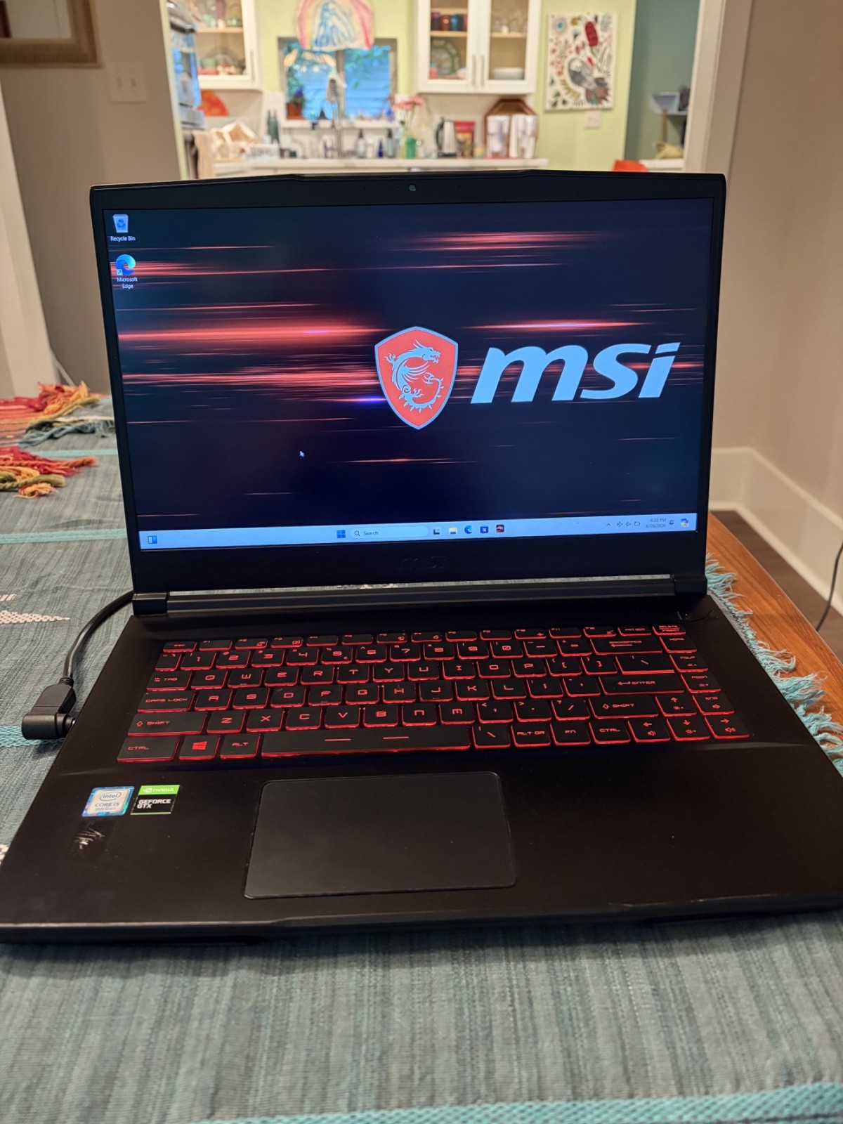 MSI GF63 Thin 9RCX-615US – GeForce GTX 1050Ti (16gb RAM) – i5 9th Gen Intel Core