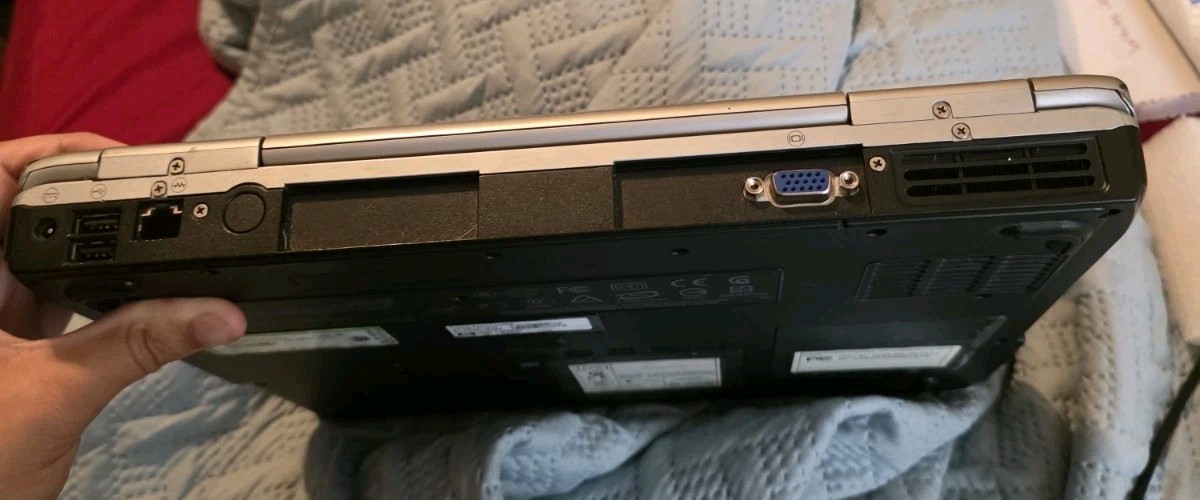 HP Pavilion Ze4900 Celeron M 1.3GHz 256MB DDR 40GB HDD (Read Description)