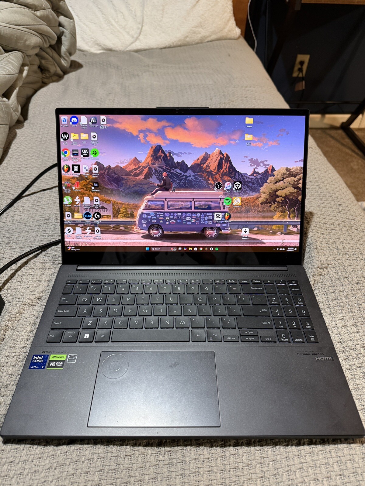 ASUS – Vivobook Pro 15 OLED Laptop – Intel Core Ultra 9 with 24GB Memory – NV…