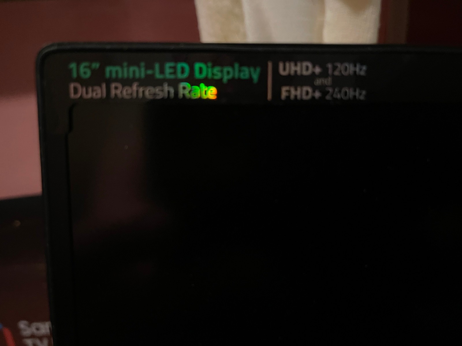 Razer Blade 16 32GB RAM, Nvidia RTX 4090 w/ 16 GB VRAM, 2 Terabytes SSD