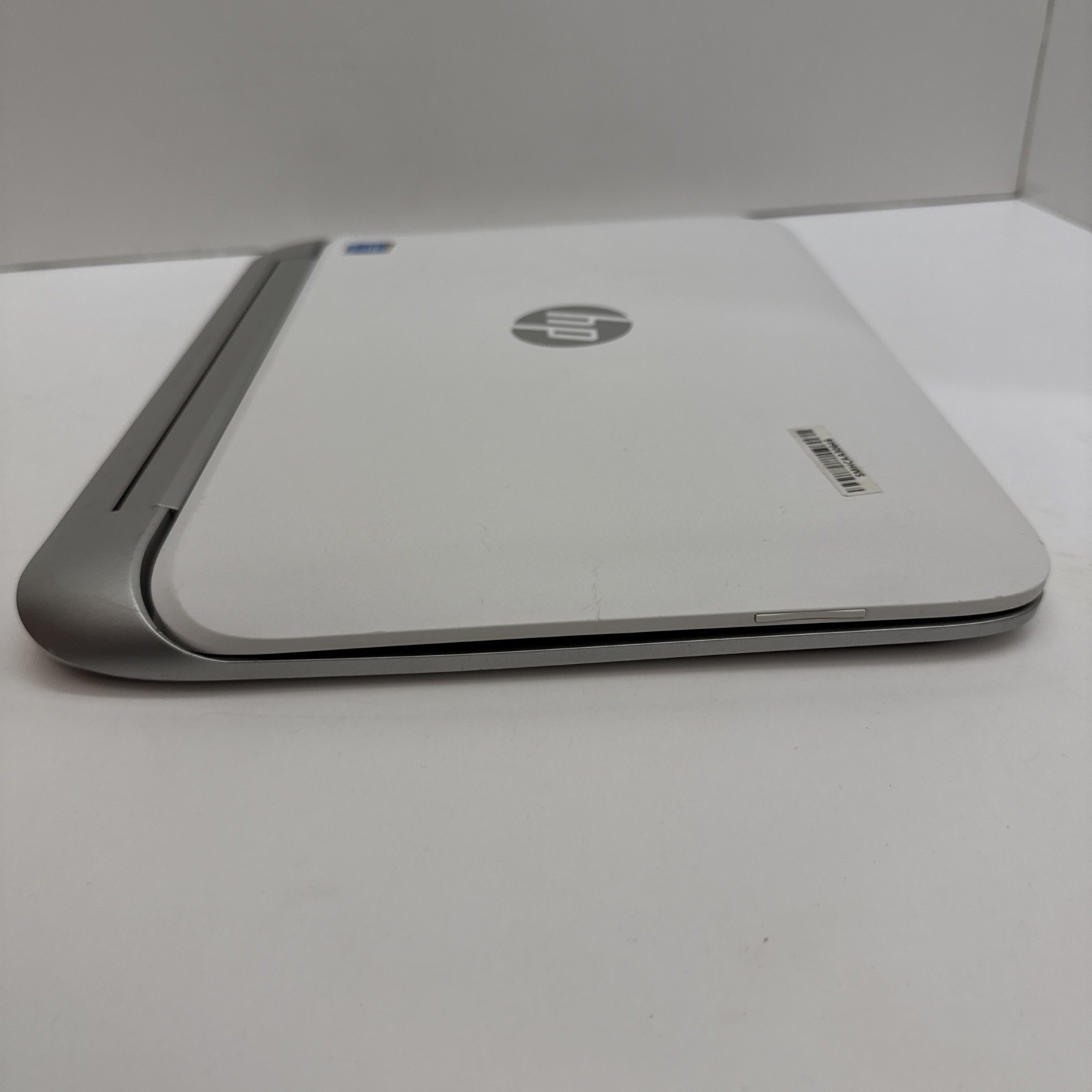 HP Split Tablet Laptop Intel Core i3 NO HDD – As Is – Parts Or Repair – No Power