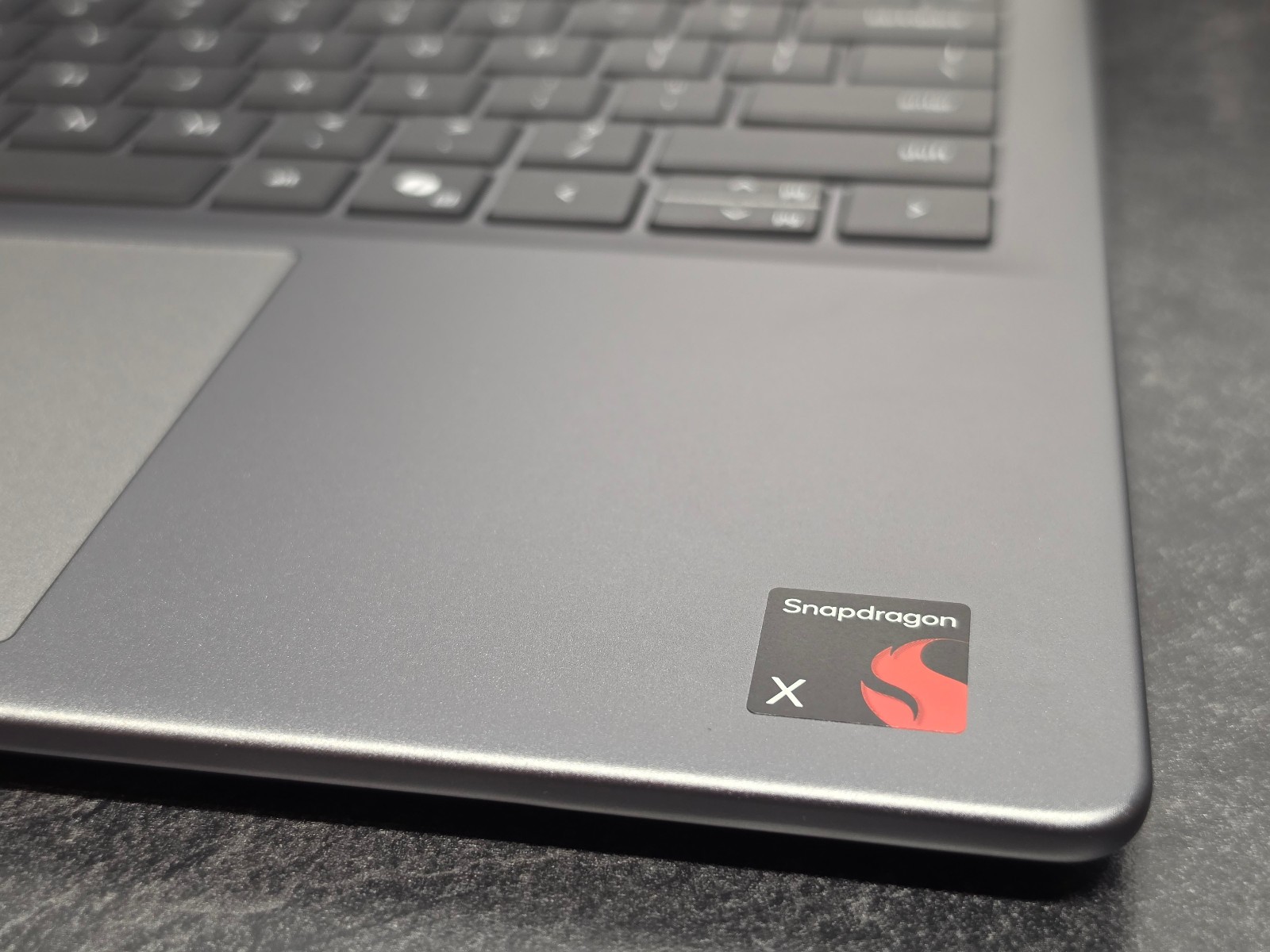 NEW Dell Inspiron 14 5441 – Snapdragon X X126100, 16GB RAM, 512GB SSD, 1080p