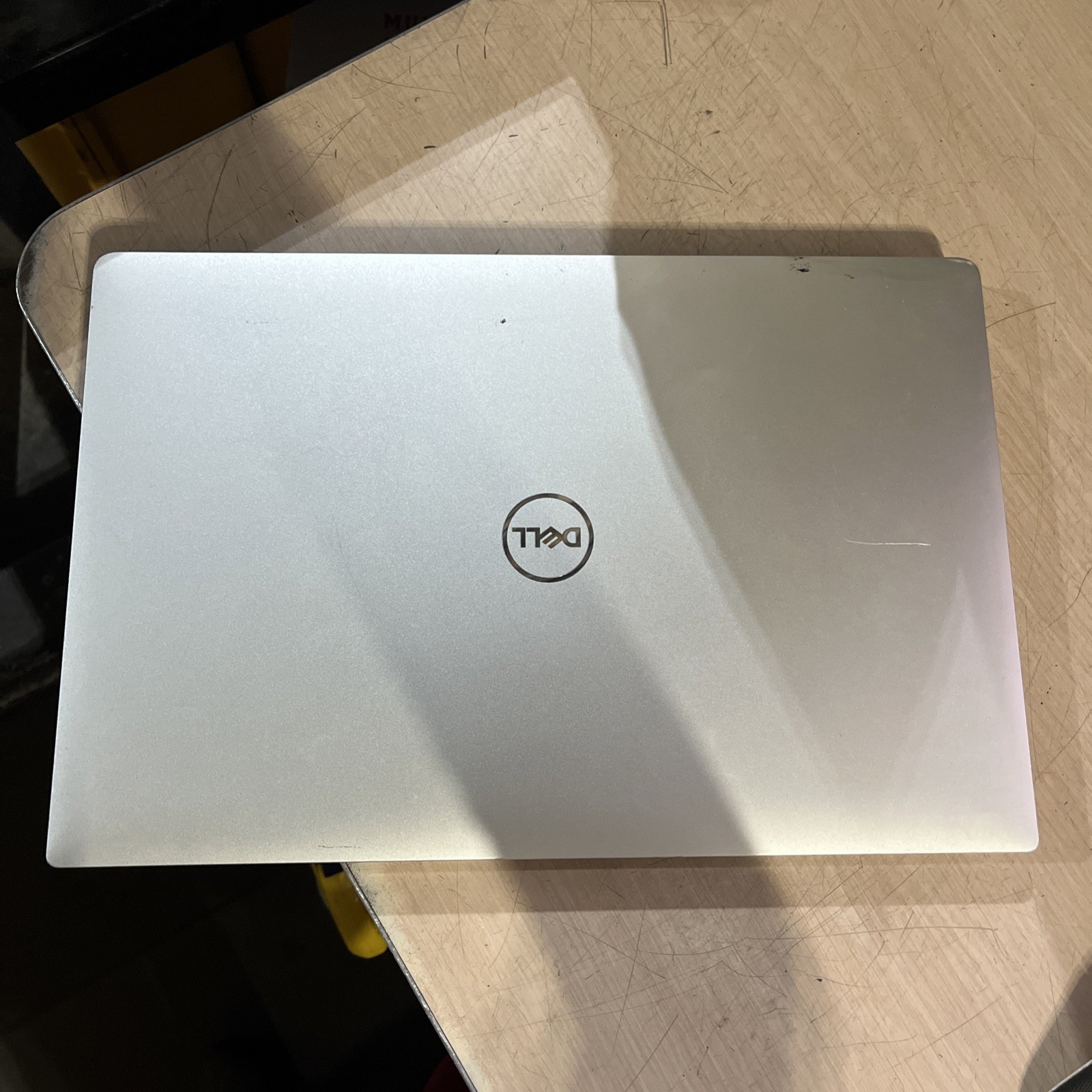 DELL XPS 15 7590 INTEL CORE I7-9750H 2.60GHZ 8GB RAM NO HD