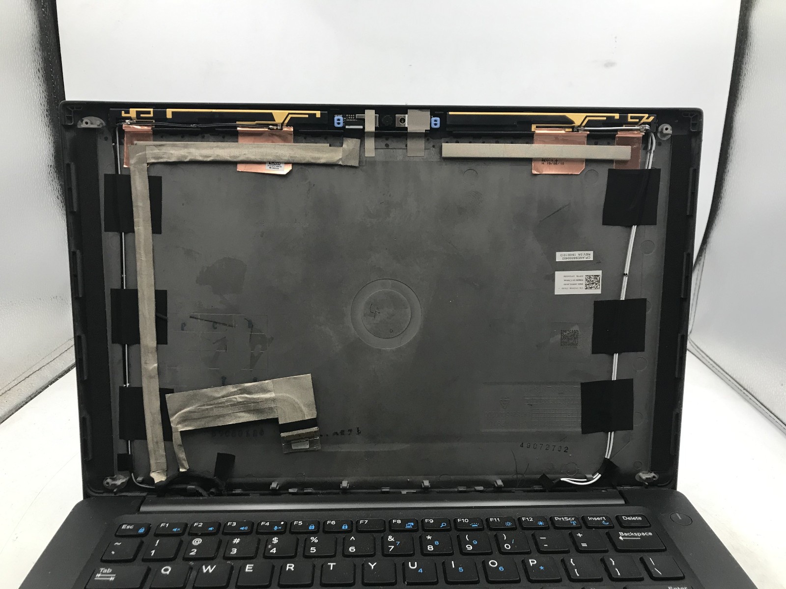 DELL LATITUDE 7490 – LOT OF 2 – FOR PARTS/REPAIR – INTEL I5 8TH GEN – NO RAM -BB