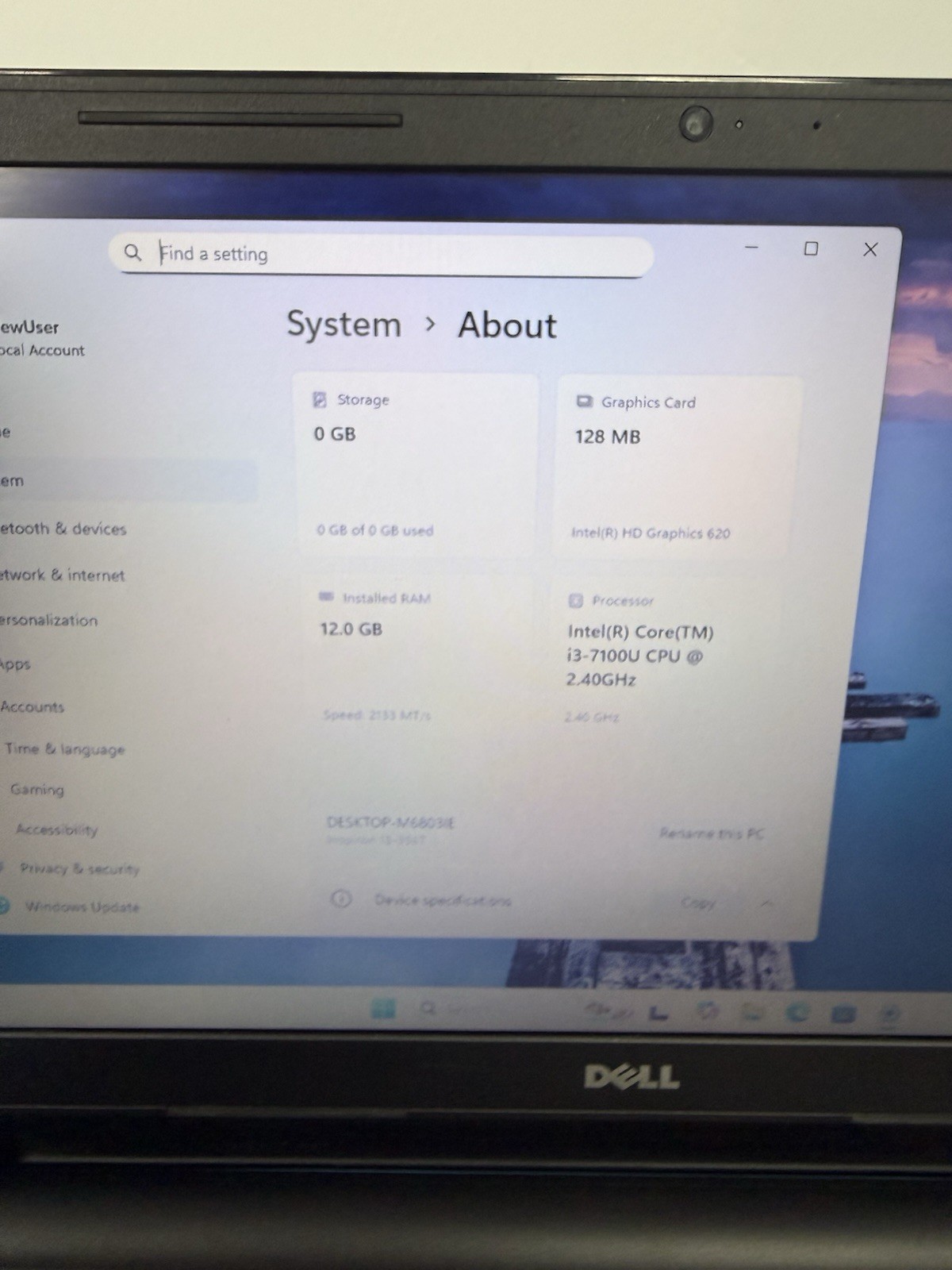DELL 15-3567 LAPTOP 2.4GHZ 12GB RAM i3 7100u AS IS