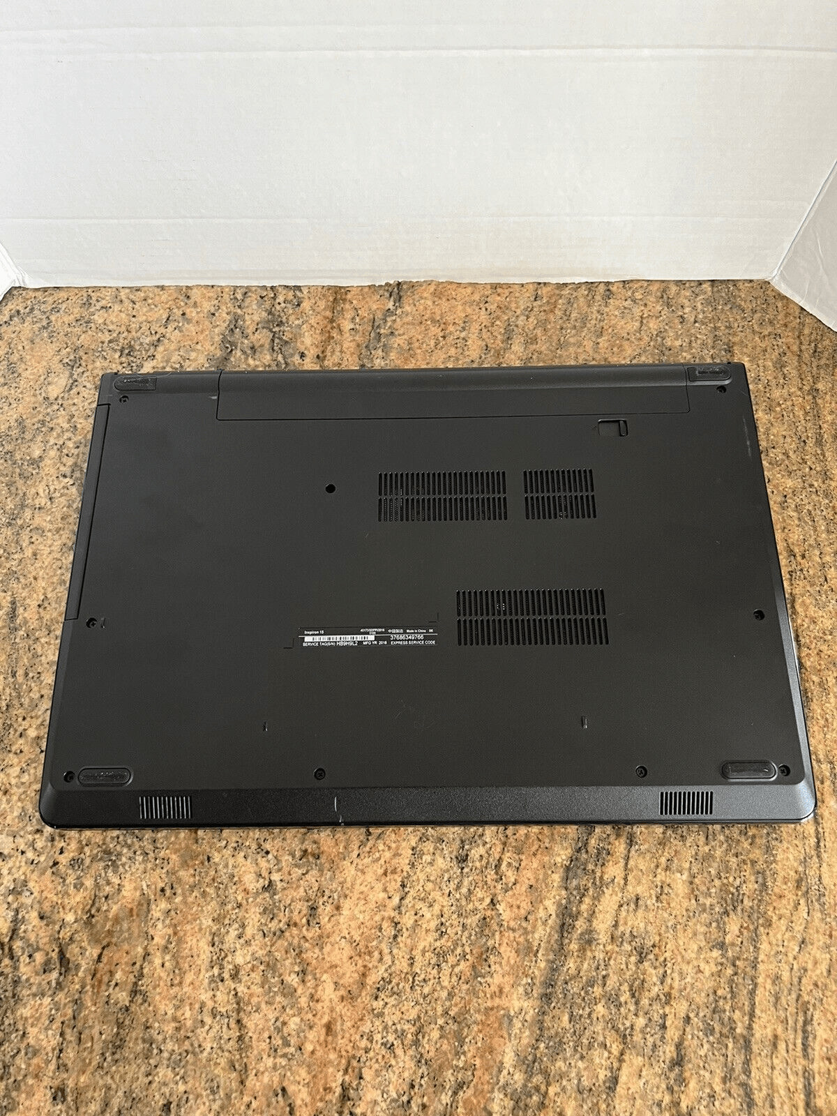 Dell Inspiron 15 3000 Laptop AMD A6‑9200U 4GB RAM No Hard Drive