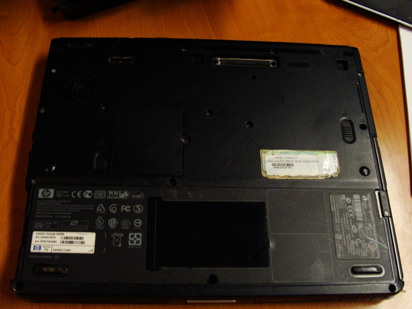 Original HP Compaq NC6000 Laptop 14.1″ AS-IS for parts