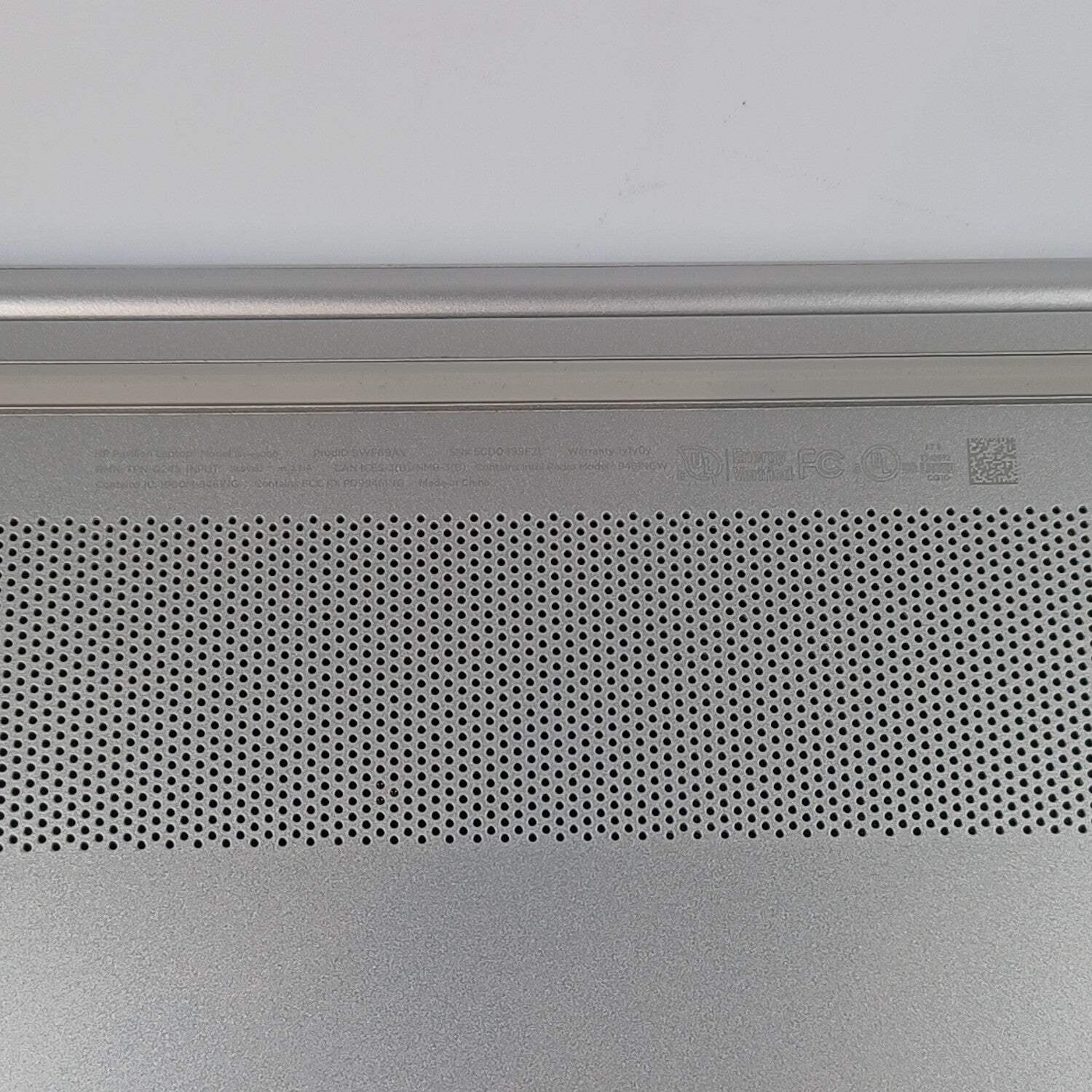 Broken HP Pavilion 15T-EGOOO 15.6″ i7-1165G7 2.8GHz 8GB RAM 256GB SSD Read