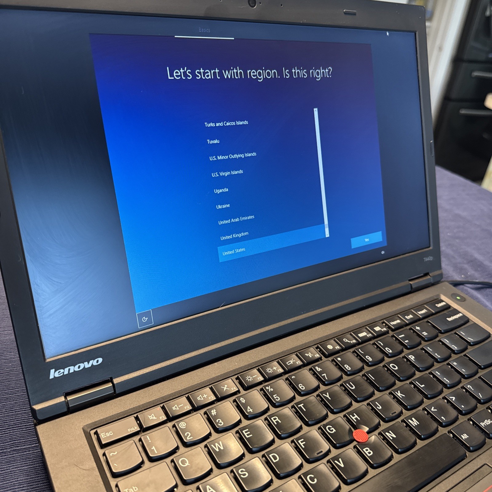 Lenovo ThinkPad T440P Intel Core i7 4600M 2.9GHz 14″ 8gb MEM 320GB HD Win10