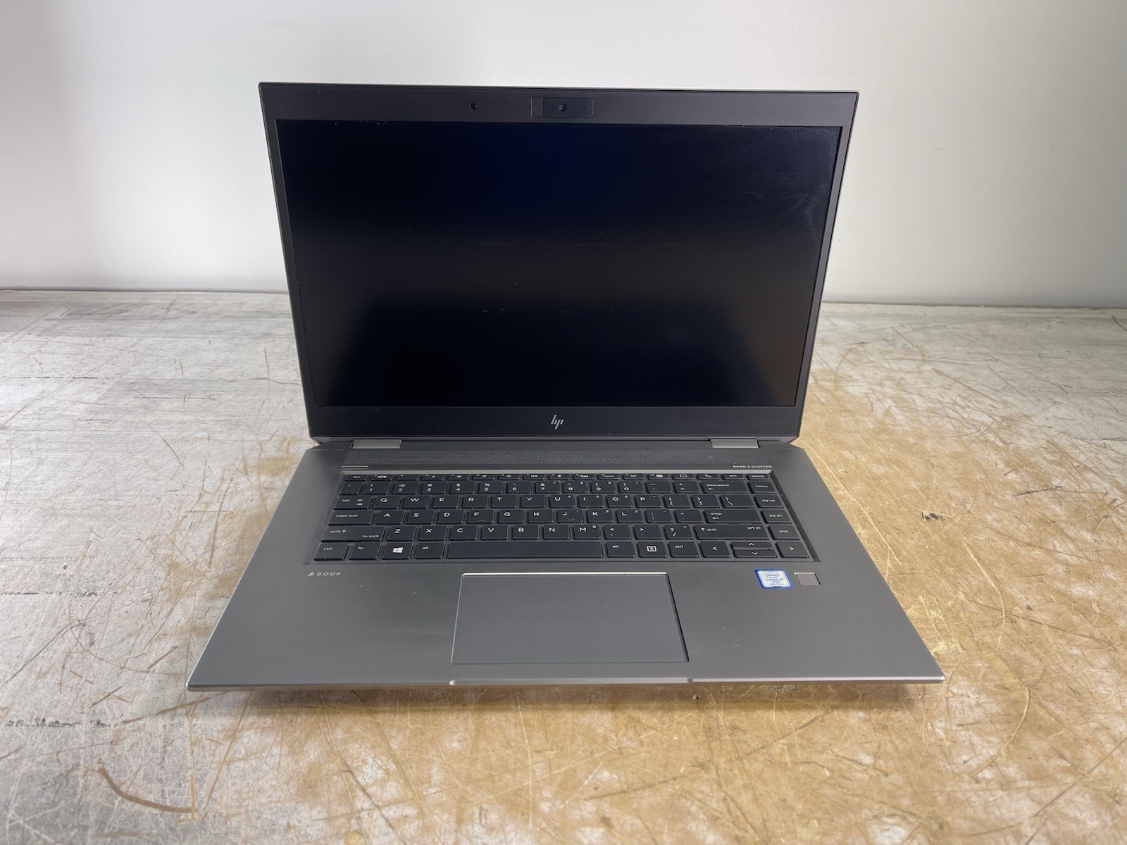 HP ZBOOK STUDIO G5 i7-8850H @ 2.60GHz, 16GB RAM, NO HDD/OS – (FOR PARTS)