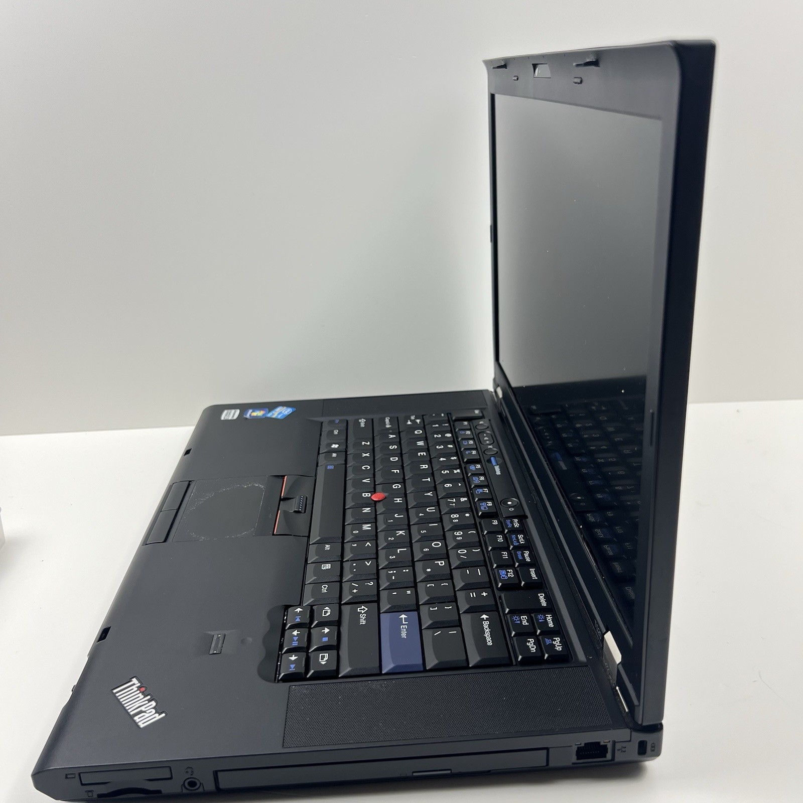 Lenovo ThinkPad T520 Intel i7-2640M 8GB 320GB HDD Linux Mint OS w/ Charger|ELP56