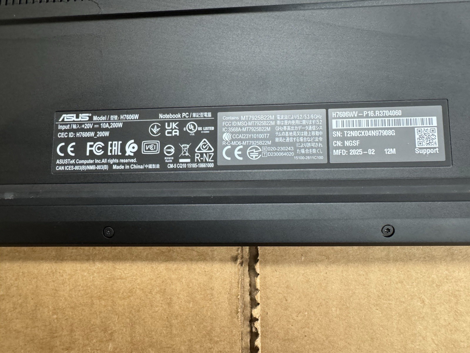 ASUS ProArt P16 H7606WV, 16” OLED touchscreen, 32GB/1TB -EXCELLENT