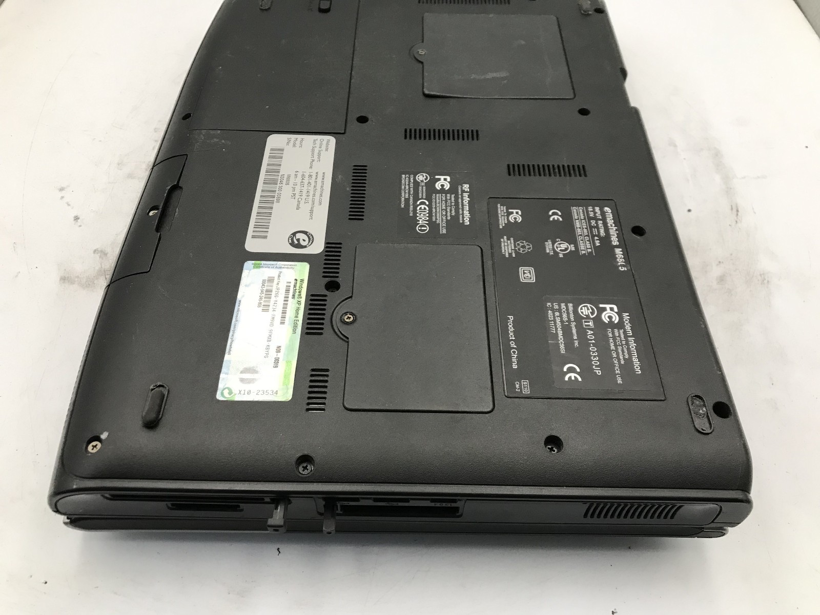 E MACHINES M6805 – FOR PARTS/BROKEN LCD – AMD ATHLON 64 – 256MB RAM – READ – BB!
