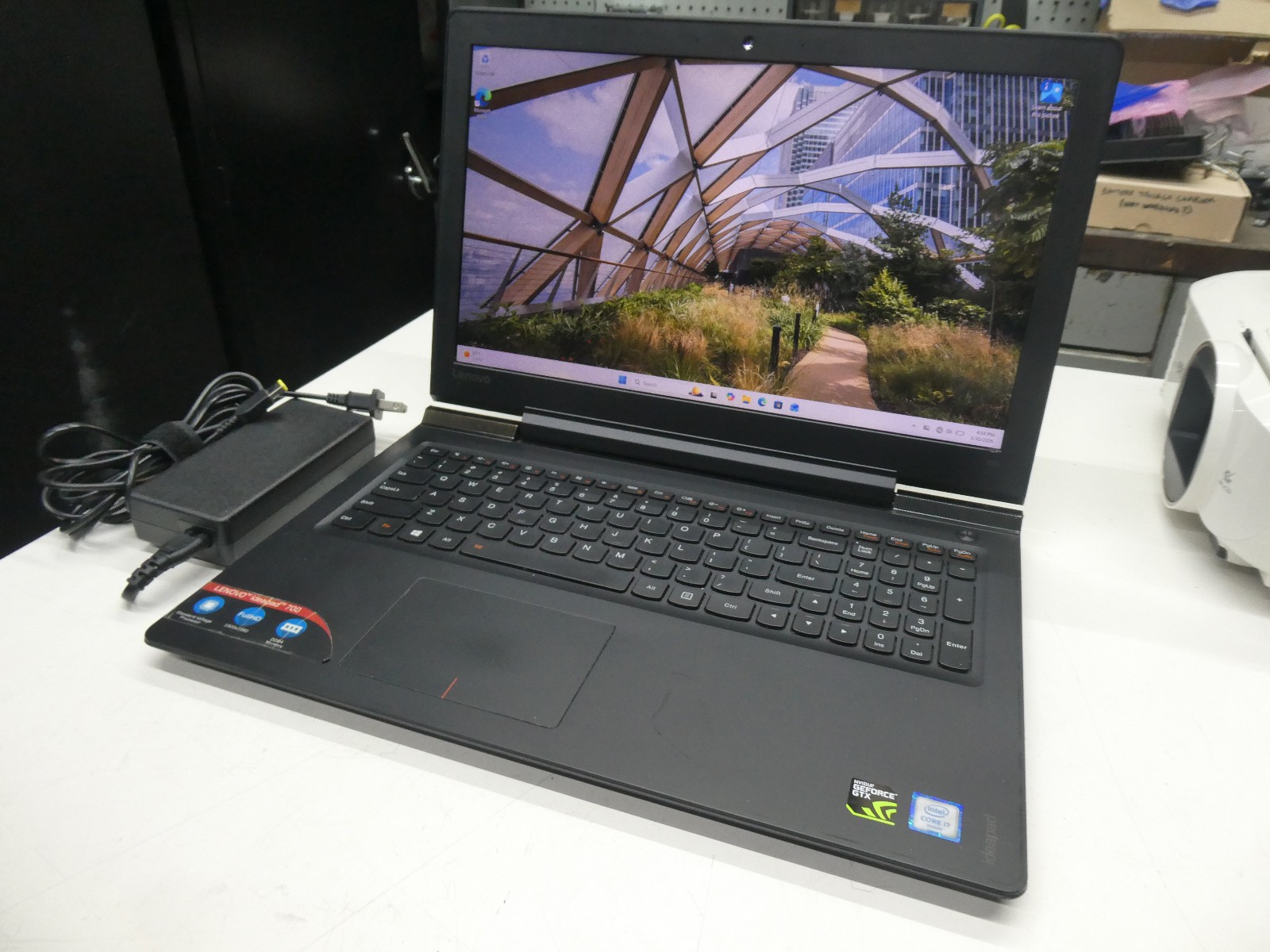 🍀 CLEAN Lenovo IdeaPad Y700-15ISK i7-6700HQ 16GB 512GB nVIDIA FHD Win 11 Gaming